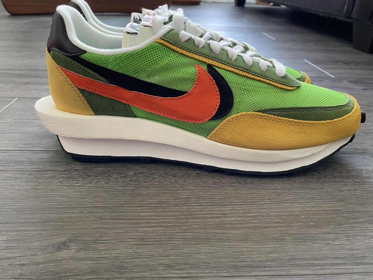Nike × Sacai LD Waffle Green Gusto Size US 12 / EU 45 - 3 Thumbnail
