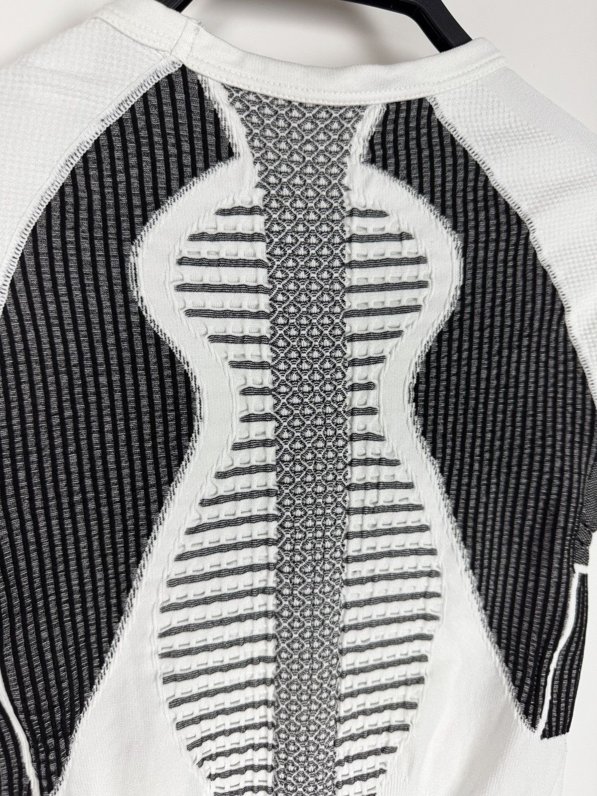 Other X-Bionic The Trick Compression Thermal Active T-Shirt Size M / US 6-8 / IT 42-44 - 11 Thumbnail