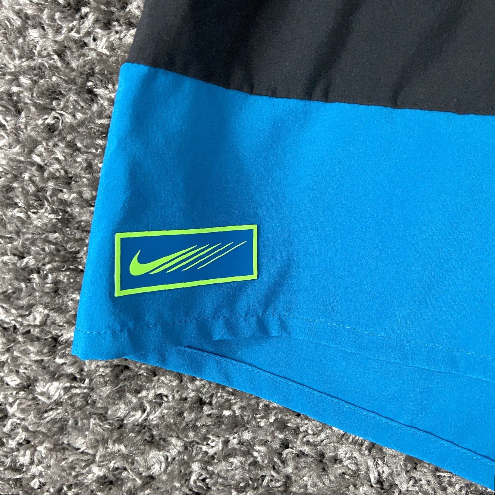 Nike Nike Athletic Shorts Mens Medium Multicolor Dri Fit Size US 31 - 2 Thumbnail
