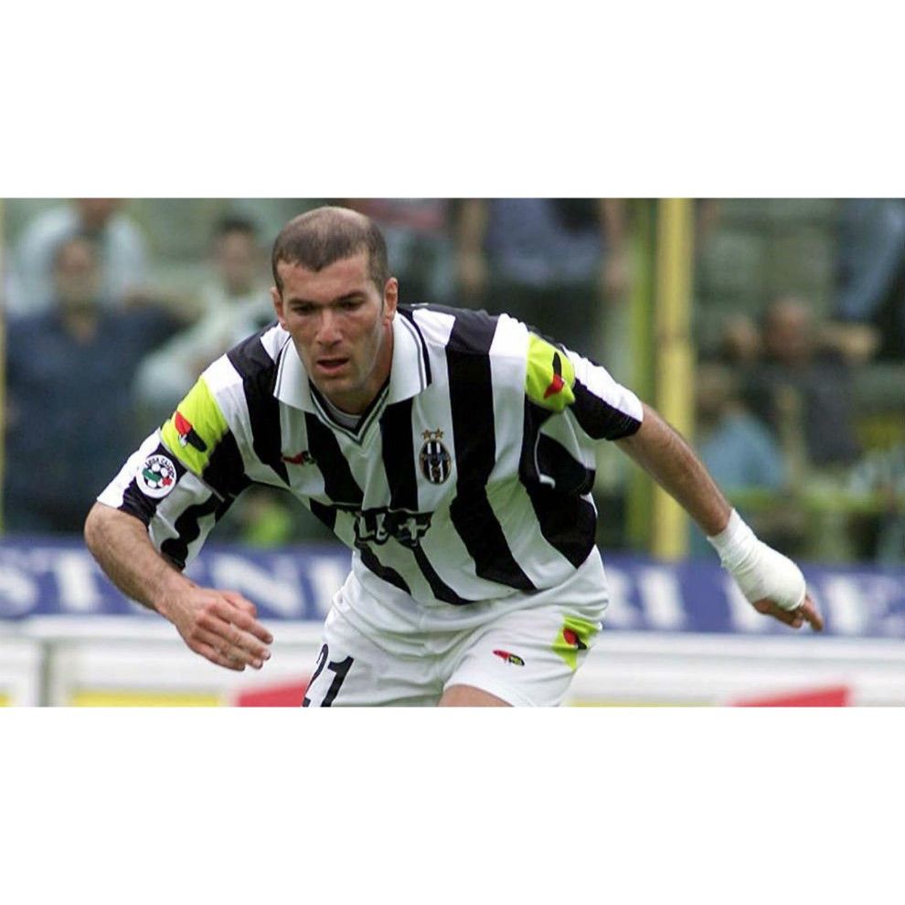 Lotto Sport Zidane Juventus 2000 2001 Lotto CIAO WEB Soccer Jersey XL Size US XL / EU 56 / 4 - 11 Thumbnail