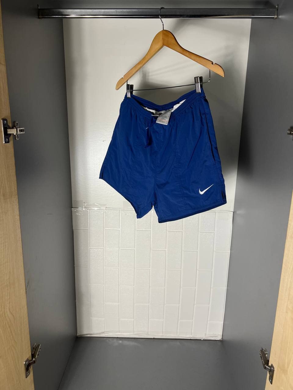 Nike VINTAGE NIKE CHALLENGE COURT RETRO NYLON SHORTS Y2K 90s USA Size US 32 / EU 48 - 3 Thumbnail