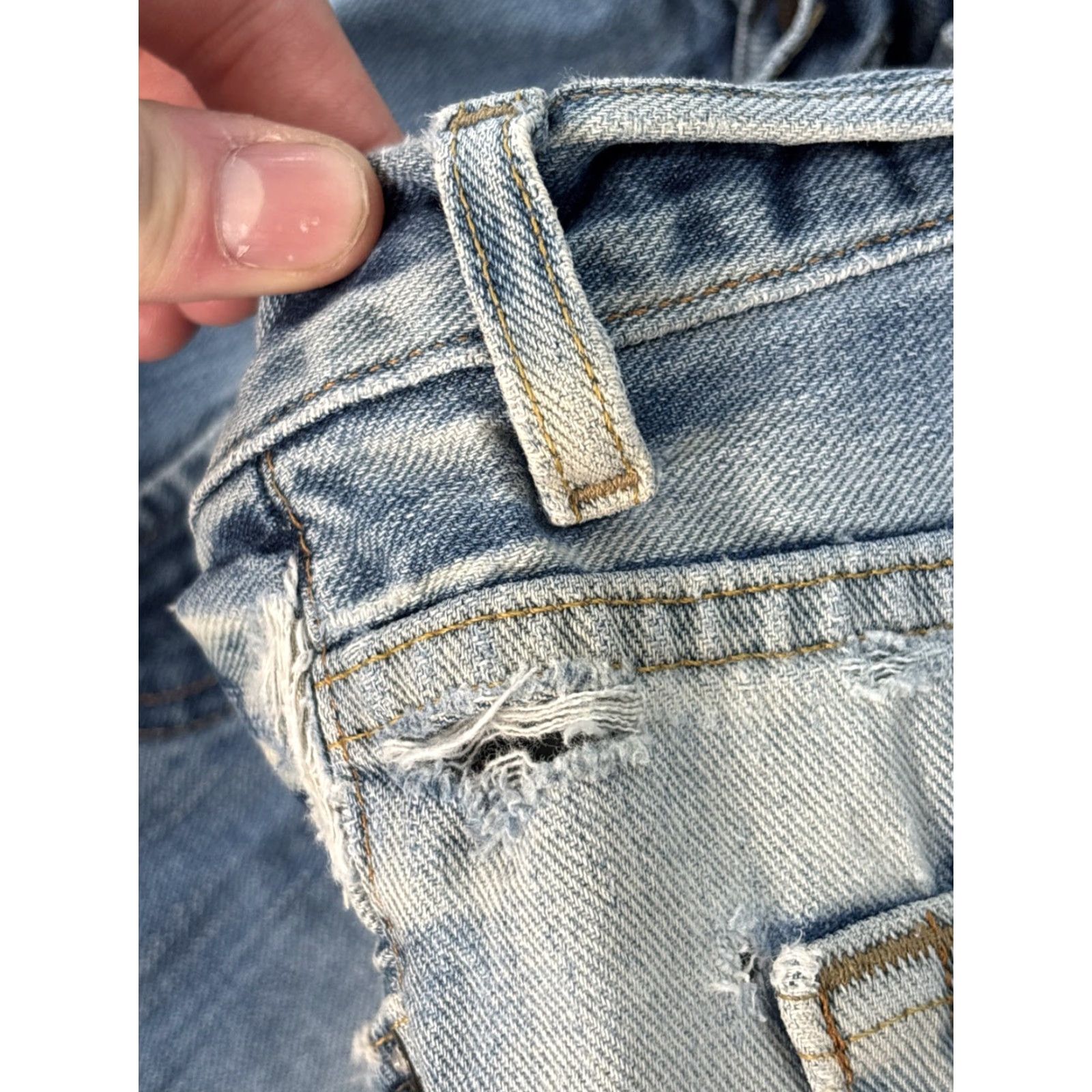 Old Navy VINTAGE Old Navy Jeans Mens 32x30 Distressed Acid Wash Blue Wide-Leg 90s Mens Size US 32 / EU 48 - 6 Thumbnail
