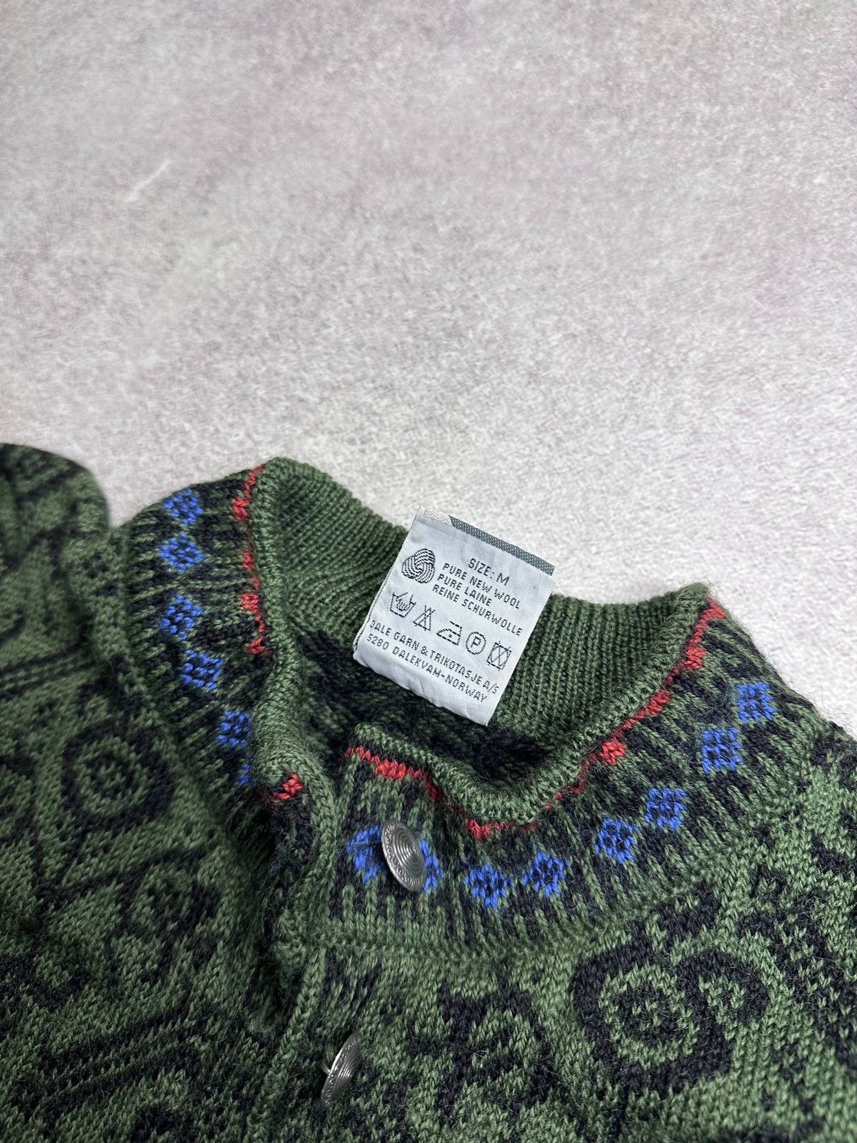 Vintage Vintage Dale Of Norway Knit Sweater Y2K S Size US S / EU 44-46 / 1 - 6 Thumbnail