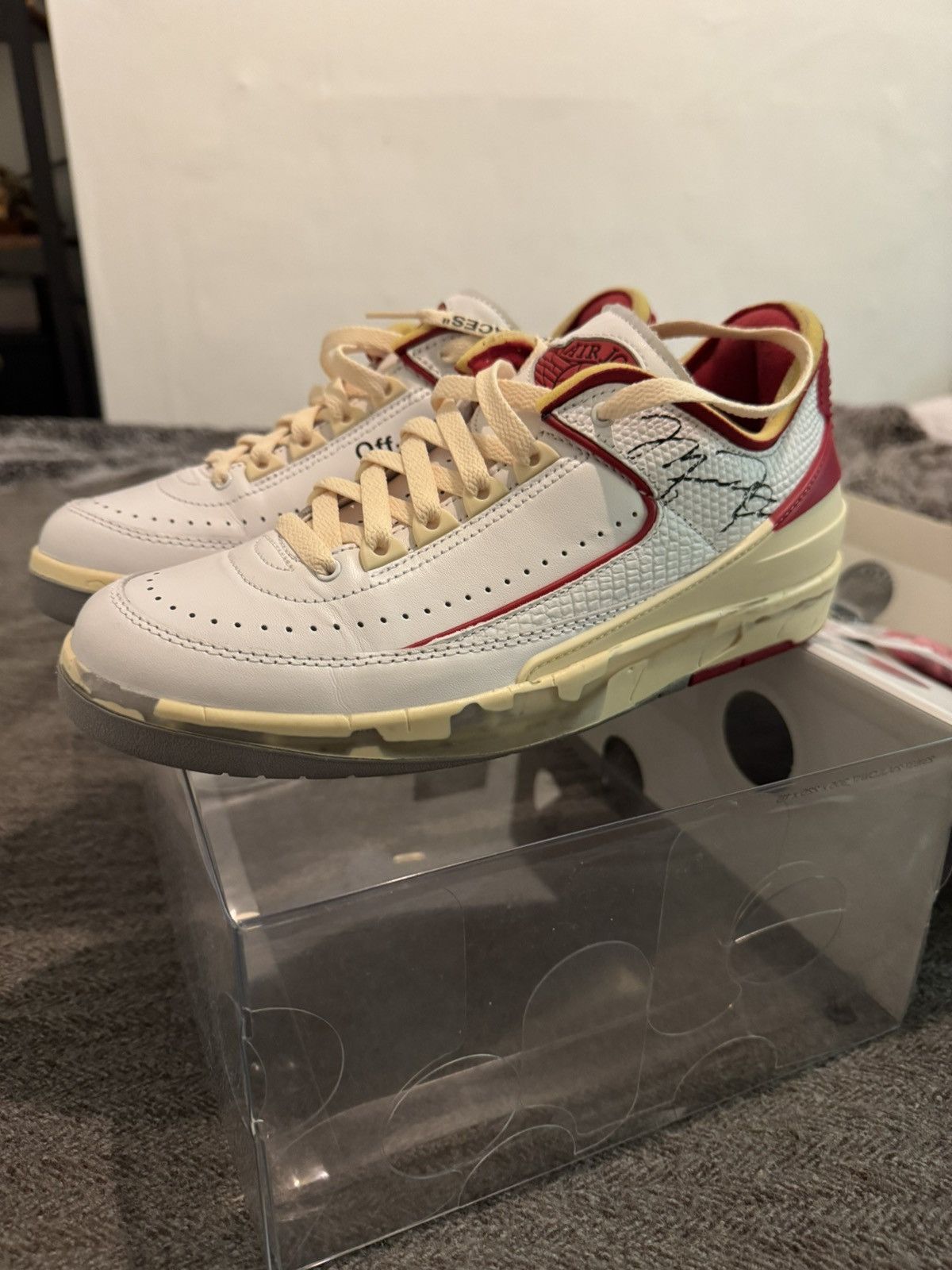 Jordan Brand × Off-White Off-White x Air Jordan 2 Retro Low SP 'White Varsity Size US 7 / EU 40 - 7 Thumbnail