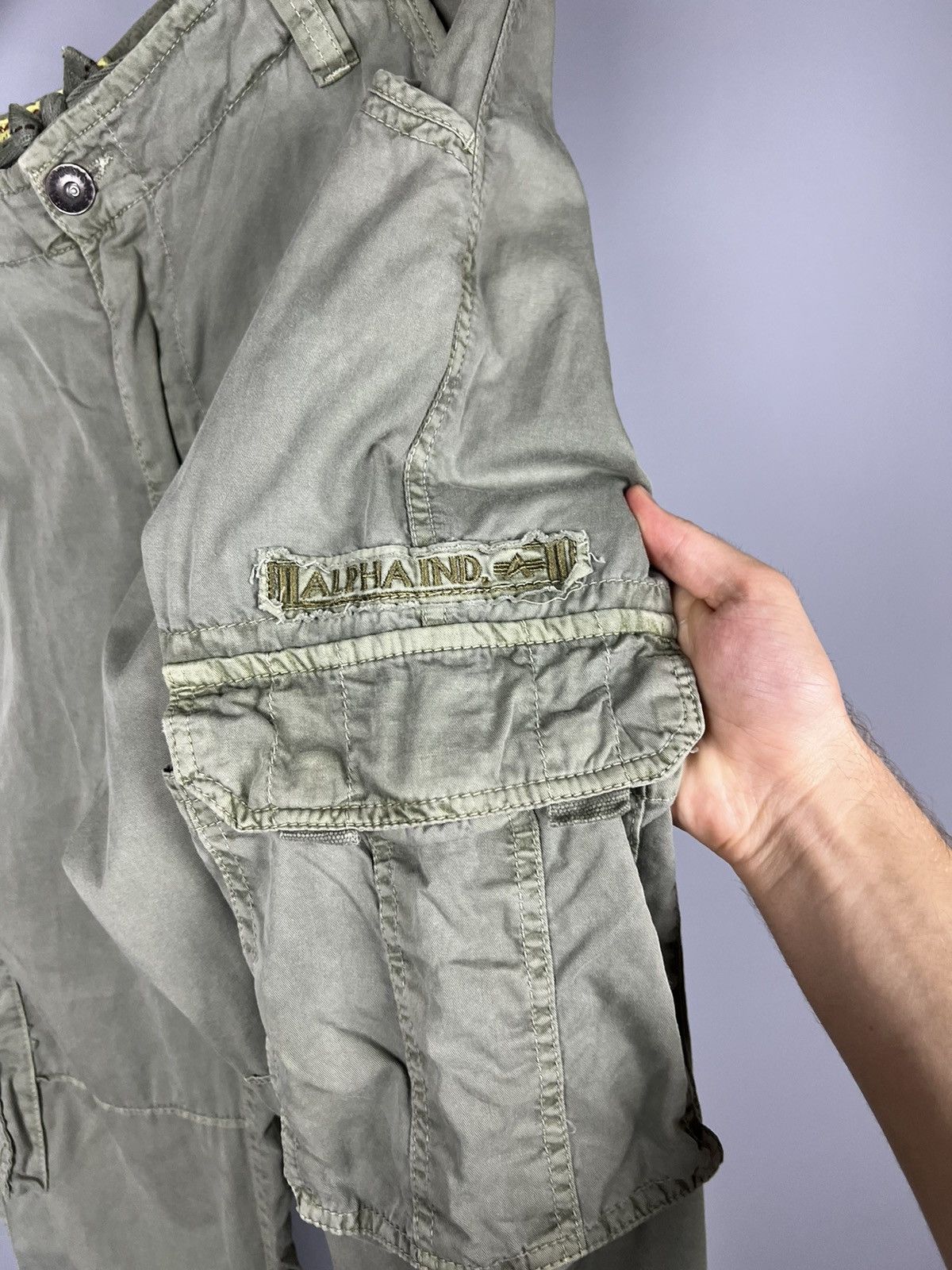 Alpha Industries W36 Alpha industries cargo pants with drawstrings vintage Size US 36 / EU 52 - 5 Thumbnail