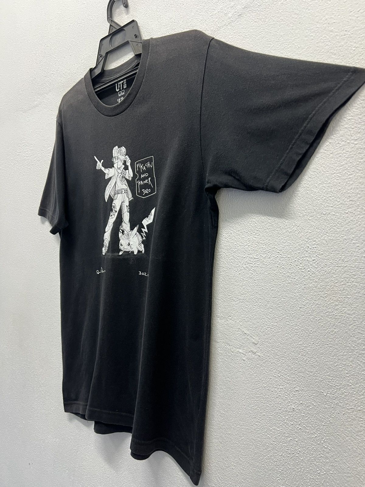Nintendo × Pokemon × Uniqlo UNIQLO NINTENDO POKÉMON PIKACHU AND TRAINER 3020 SHIRT Size US L / EU 52-54 / 3 - 4 Thumbnail