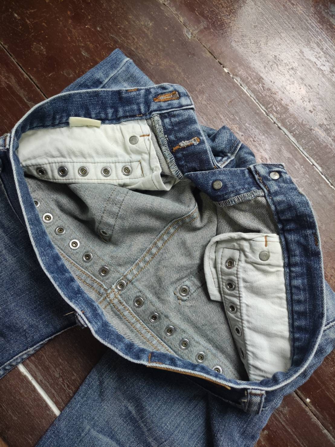 Hysteric Glamour Vtg Hysteric Glamour Pyramid Stud Y2K Faded Jeans Size 29" - 13 Thumbnail