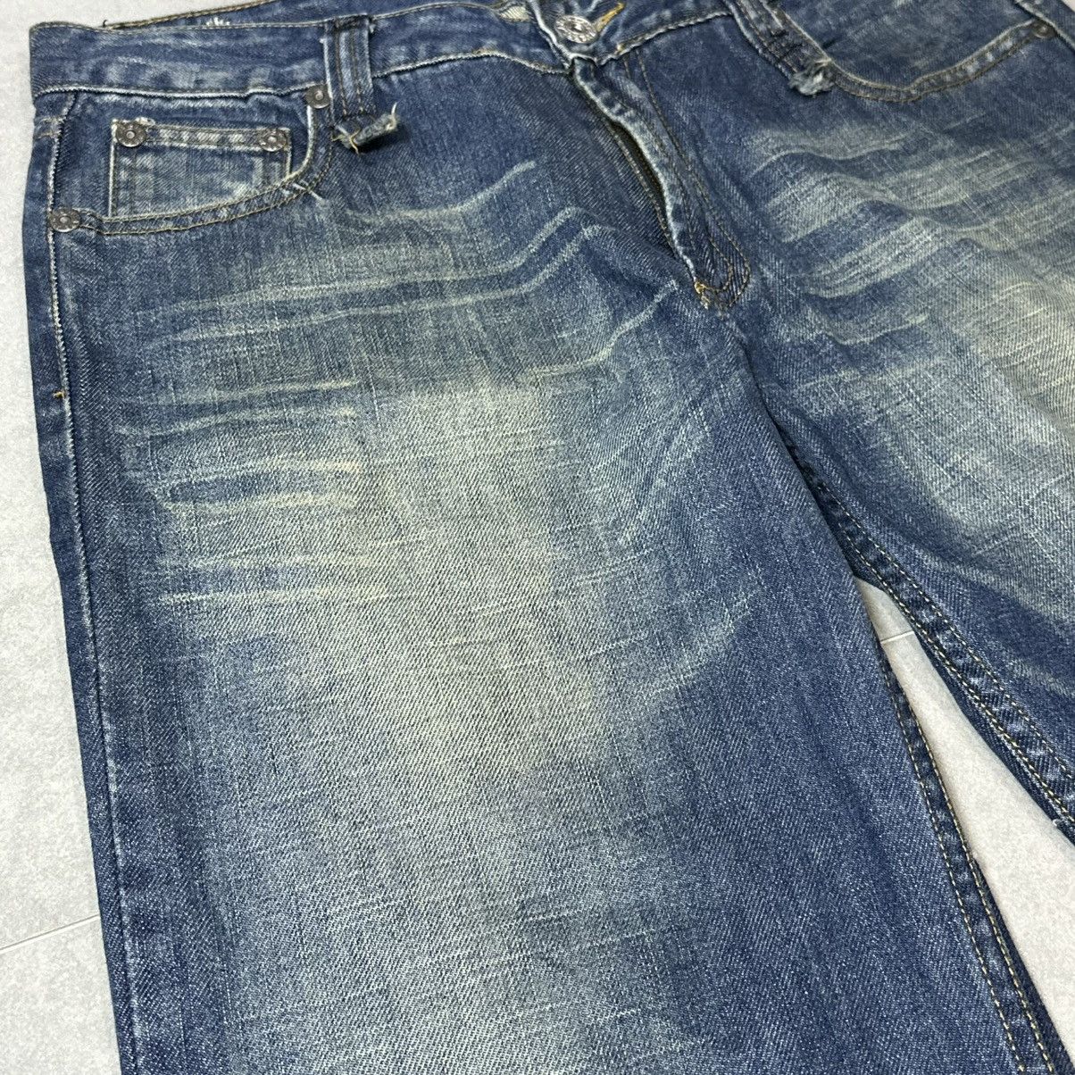 Replay 00s Replay Floral Bird Embroidery Straight Jeans Size 30" / US 8 / IT 44 - 7 Thumbnail