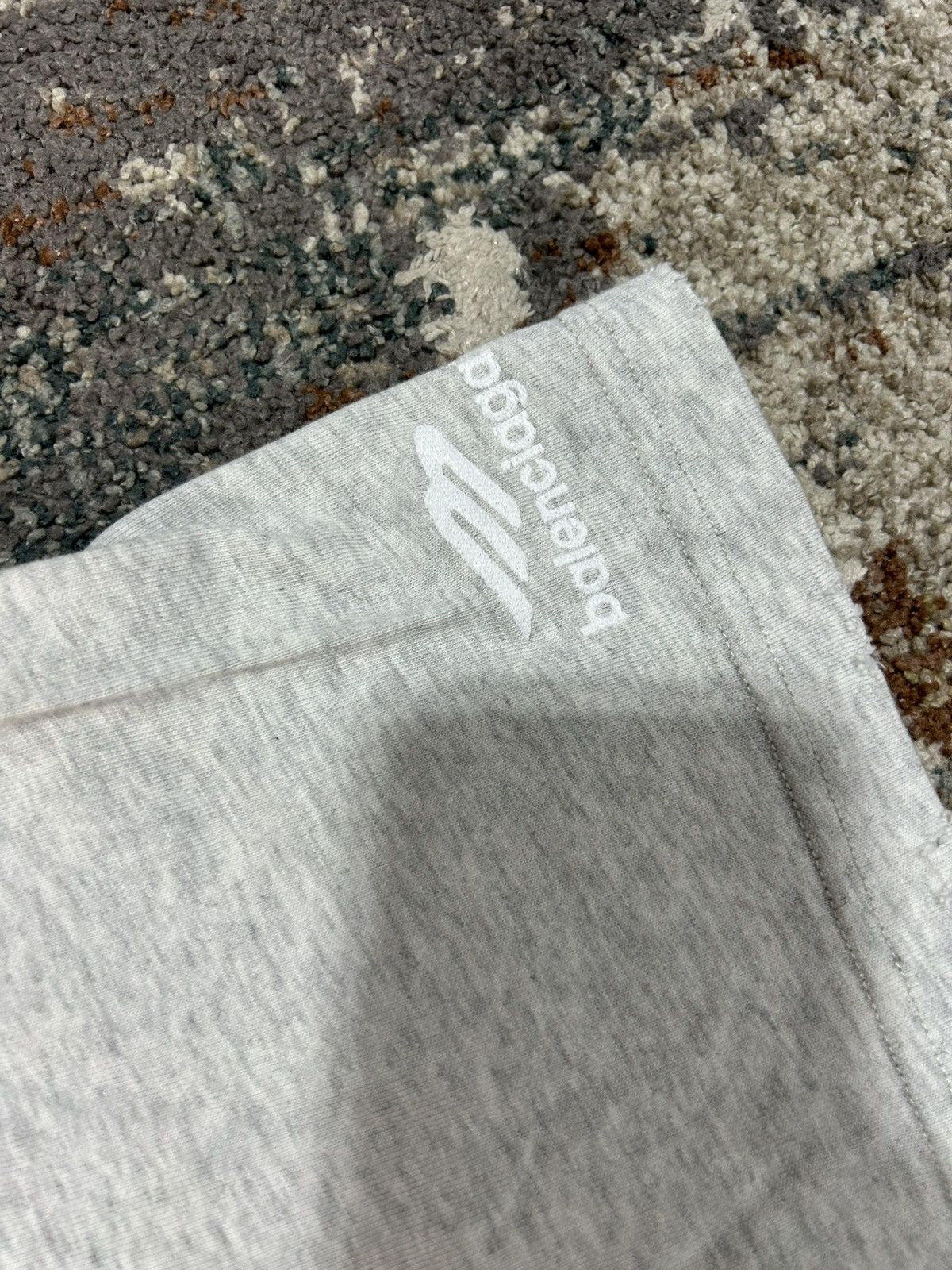 Balenciaga Balenciaga 2023 Destroyed 3B Grey Tee Size 3 Oversized Size US L / EU 52-54 / 3 - 4 Thumbnail