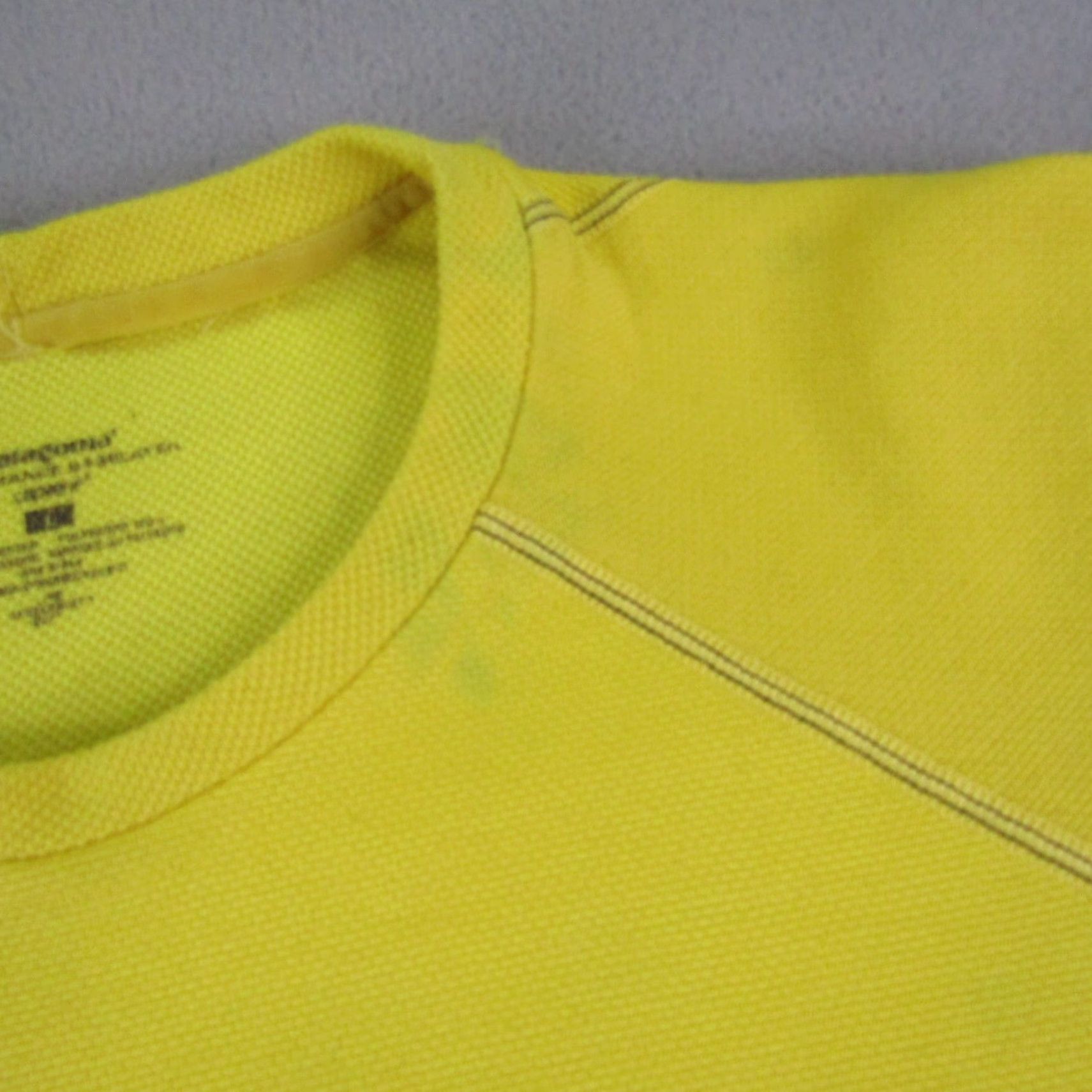 Patagonia VINTAGE Patagonia Shirt Womens Large Yellow Capilene 3 Performance Baselayer Size L / US 10 / IT 46 - 4 Thumbnail