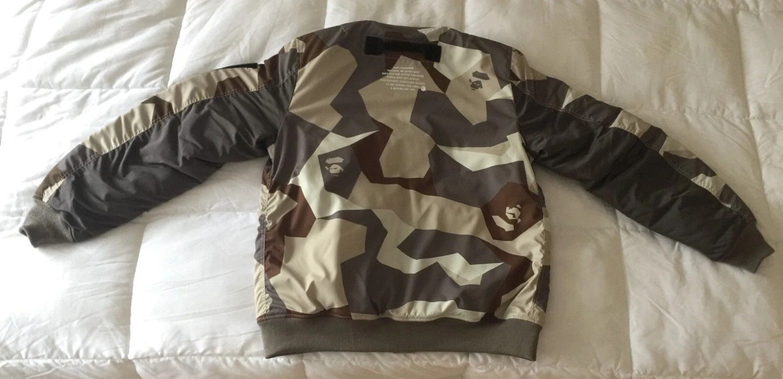 Bape BAPE A BATHING APE MEN SPLINTER CAMO BOMBER JACKET XL 2018 Size US XL / EU 56 / 4 - 3 Thumbnail