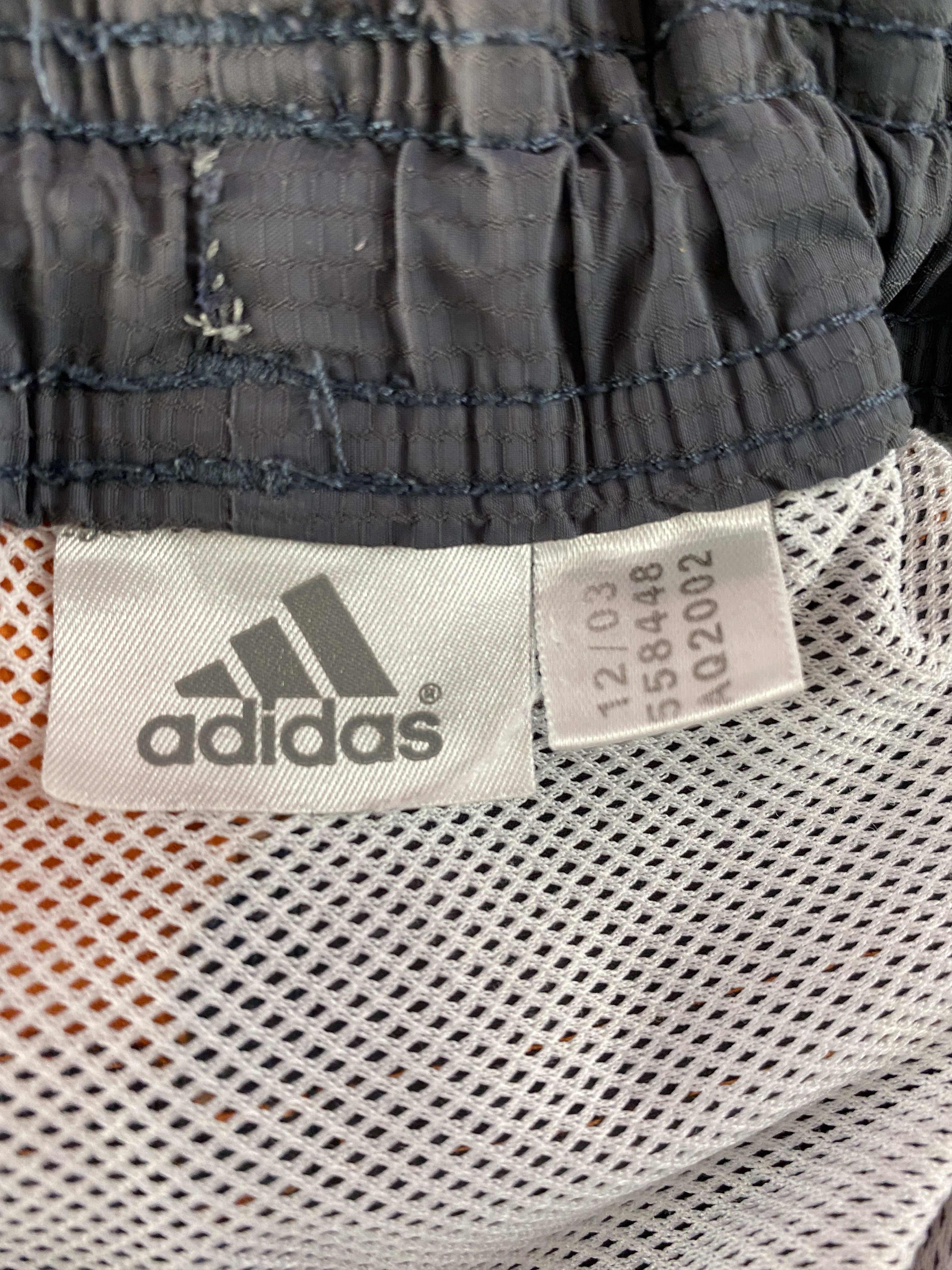 Adidas × Vintage Adidas Vintage Men's Sport Shorts - M Size US 34 / EU 50 - 4 Thumbnail