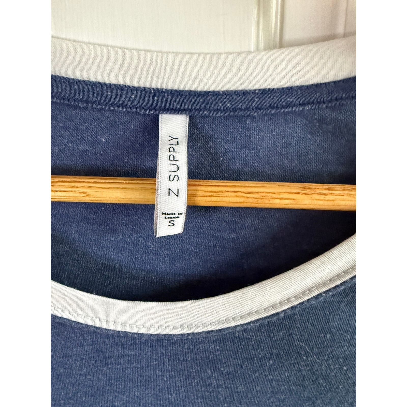 Z Supply Z Supply Men's Raglan Long Sleeve Shirt - Small - Blue/White Size US S / EU 44-46 / 1 - 2 Thumbnail