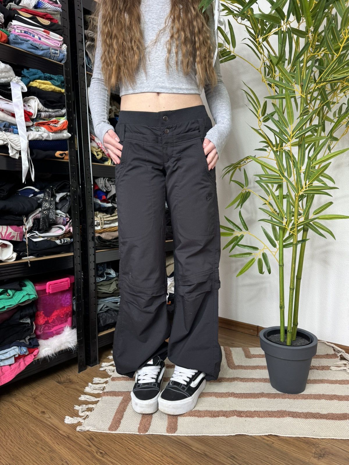 Nike VINTAGE NIKE NYLON DRAWSTRING PANTS Size 27" / US 4 / IT 40 - 1 Thumbnail