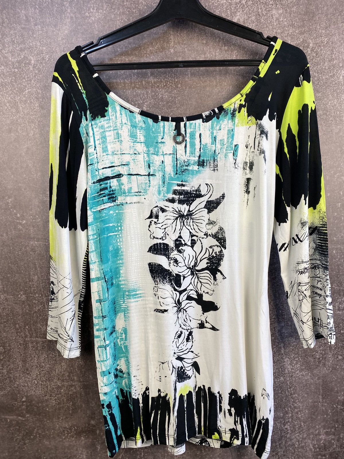 Designer Vintage Save the Queen Italy Mesh Long Sleeve Printed Top Size XXL / US 16-18 / IT 52-54 - 2 Thumbnail