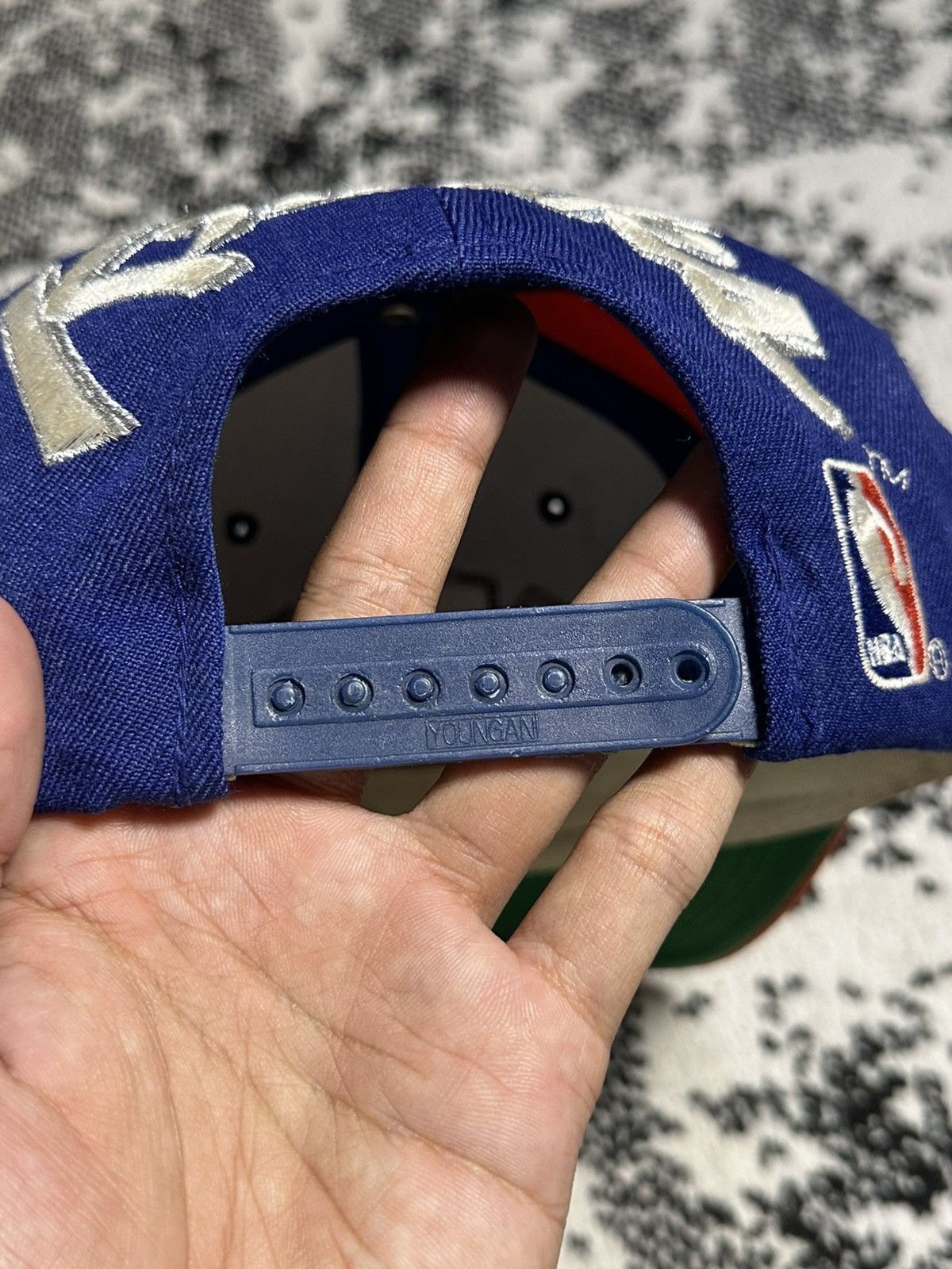 Sports Specialties Vintage 90s NBA New York Knicks Backscrip Hat Size ONE SIZE - 6 Thumbnail