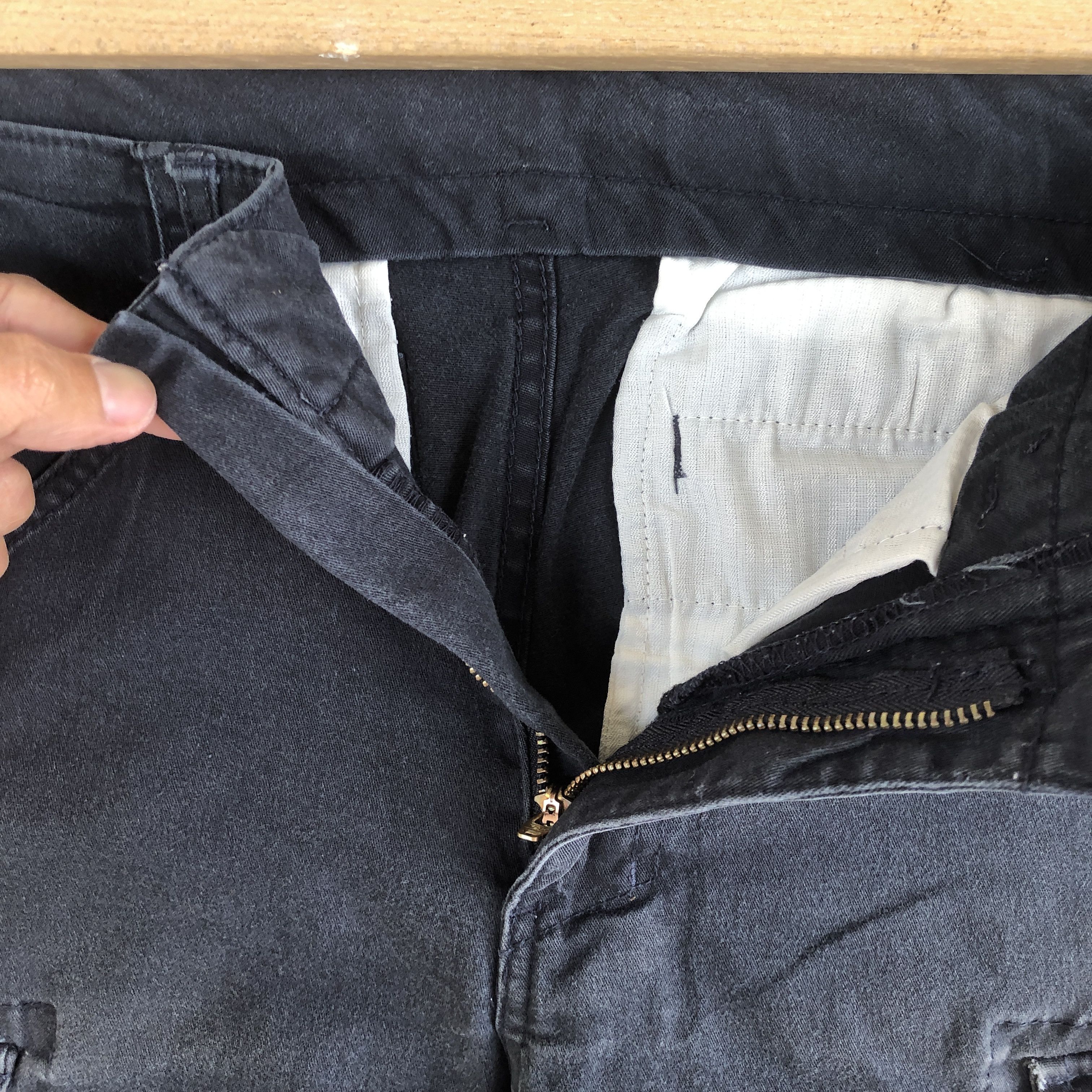 Japanese Brand × Vintage Vintage Japanese Cargo Pants Multi Pocket Tactical Trousers Size 28" / US 6 / IT 42 - 7 Thumbnail