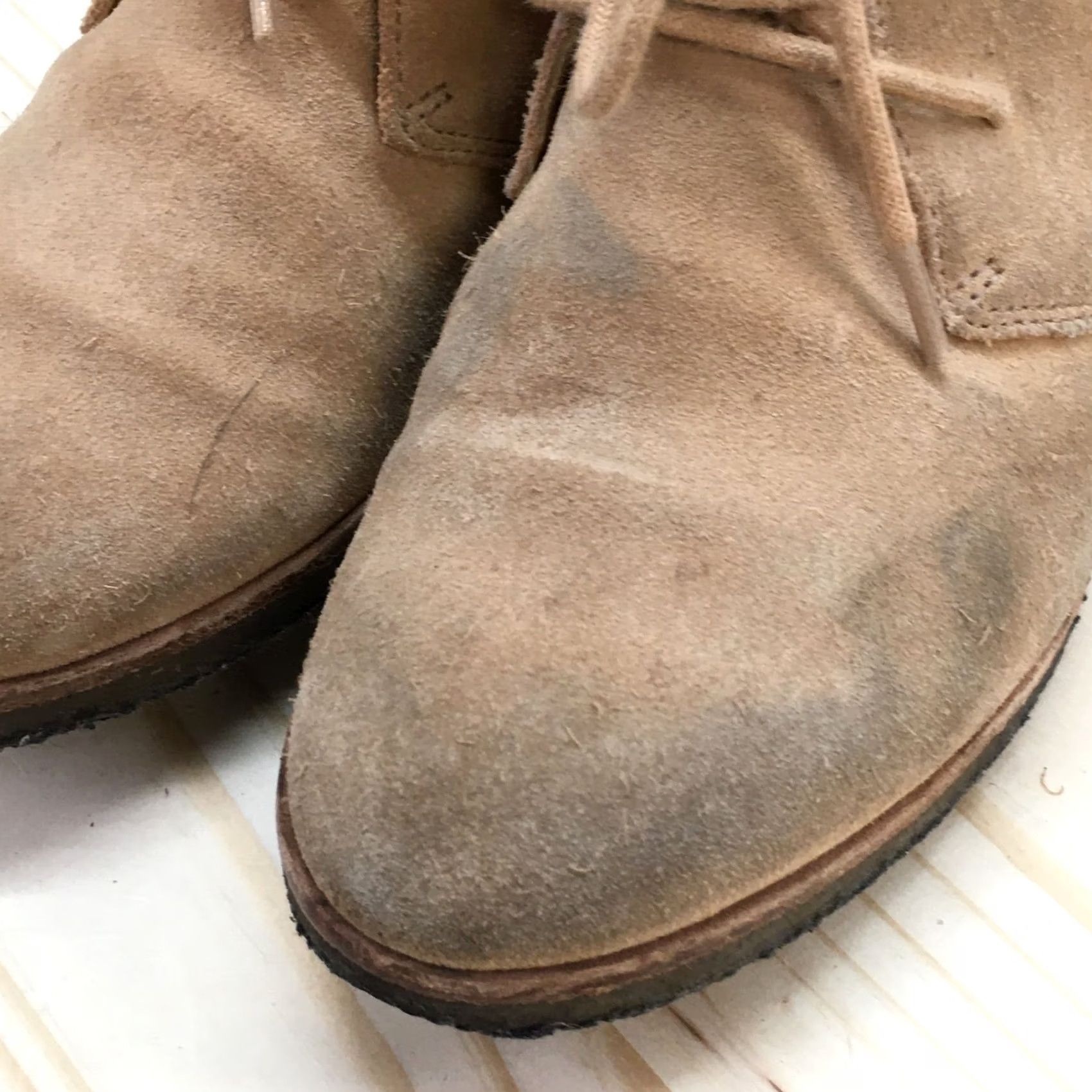 Clarks Clarks Originals Boots Womens 7.5 M Phenia Carnaby Chukka Brown Suede Heels Size US 8 / IT 38 - 4 Thumbnail