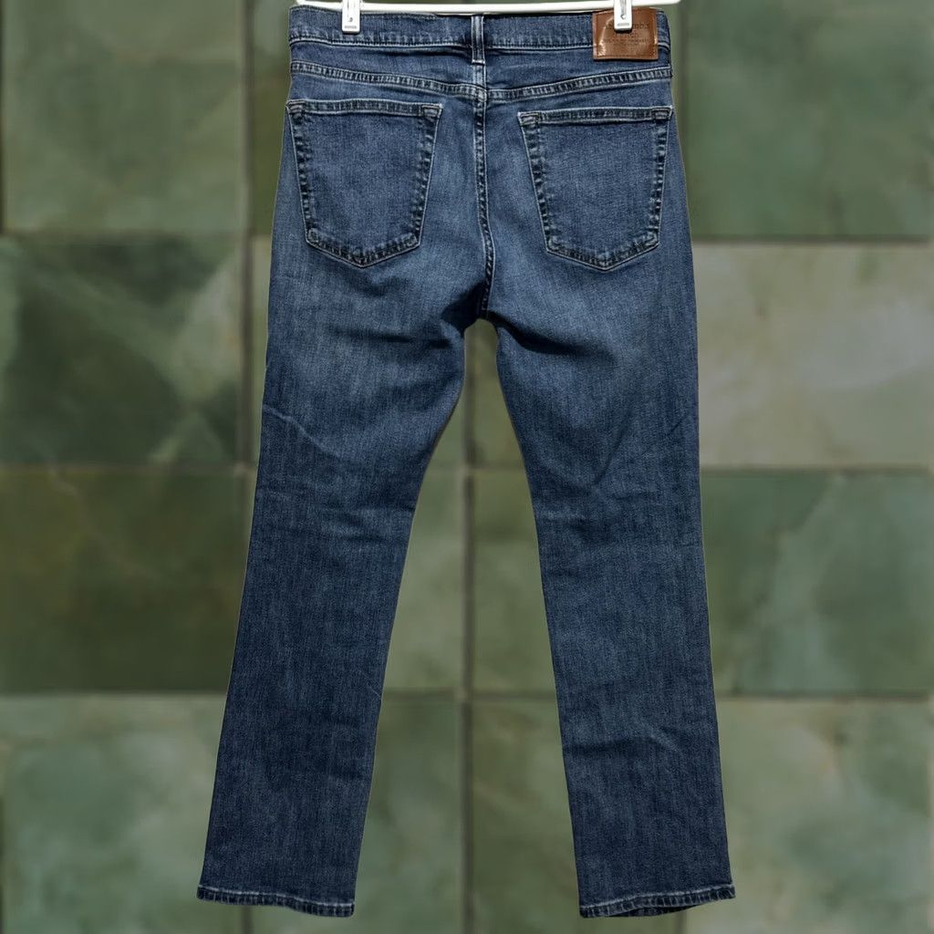 Abercrombie & Fitch Abercrombie & Fitch Jeans Men 32 Mid Rise Straight Stretch 5-Pocket Logo Denim Blue Size US 32 / EU 48 - 1 Thumbnail