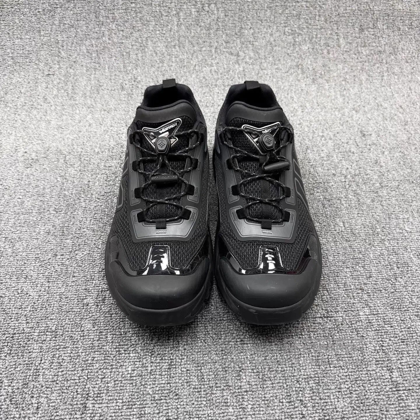 Louis Vuitton Black Structured Athletic Sneakers with Bold Detailing. Size US 10.5 / EU 43-44 - 2 Thumbnail