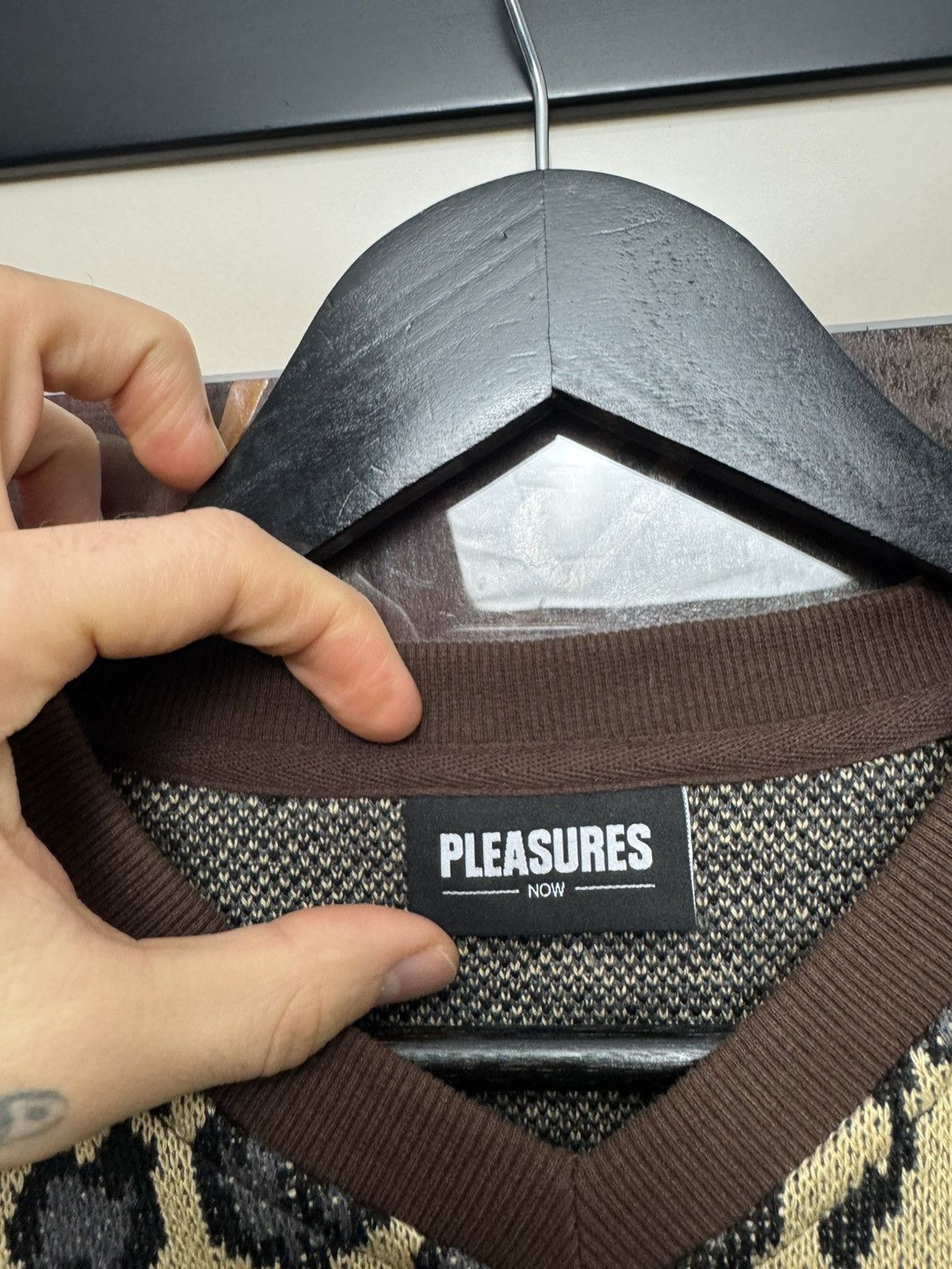 Pleasures Pleasures Survival Leaopard Print Sweater Vest Streetwear Size US M / EU 48-50 / 2 - 4 Thumbnail