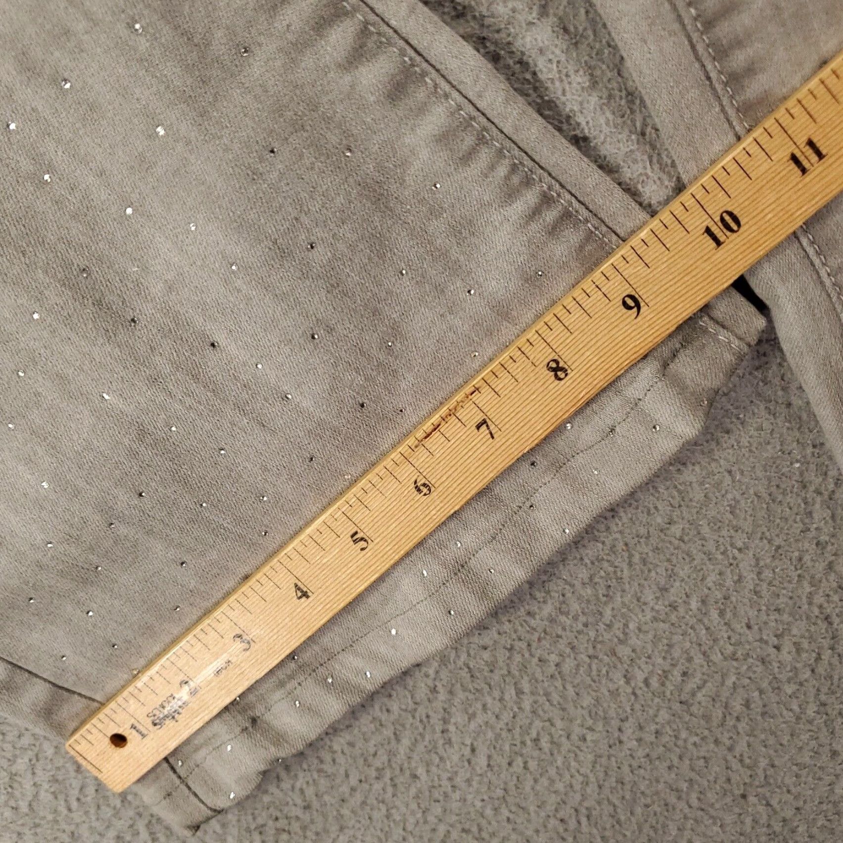 Vintage Chicos Jeans Womens 12 Large Embellished Rhinestones Allover Gray Platinum Size 36" / US 14 / IT 50 - 6 Thumbnail