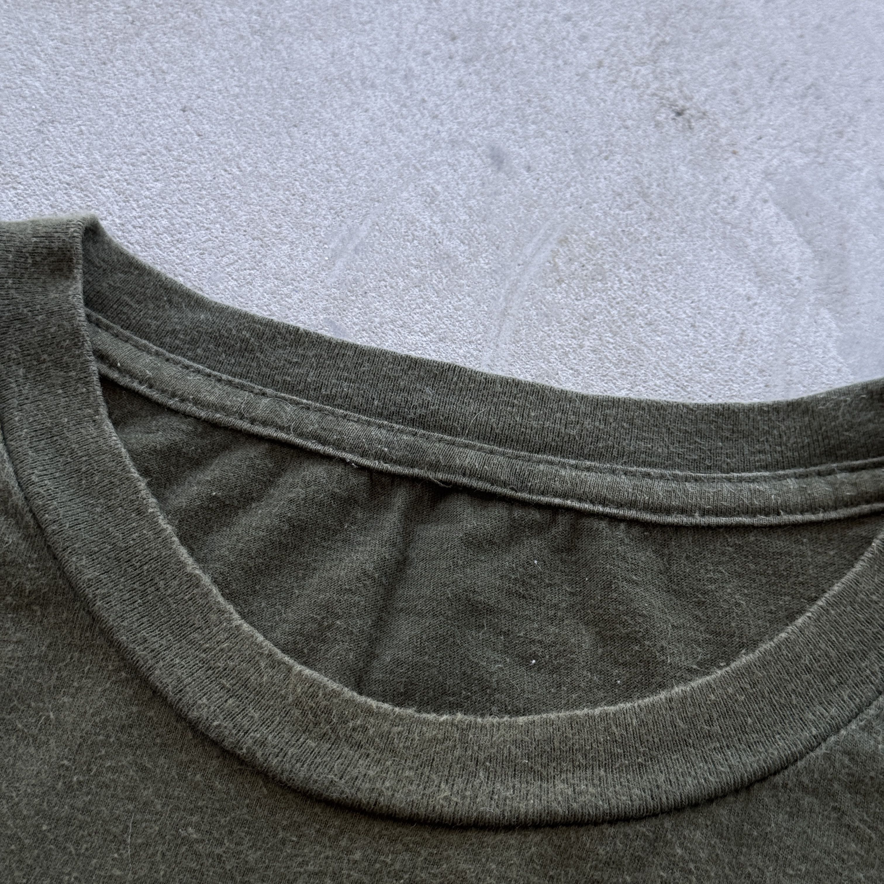 Apple Vintage Apple Logo Khaki Green T-Shirt Promo Corporate Tee Size US L / EU 52-54 / 3 - 8 Thumbnail
