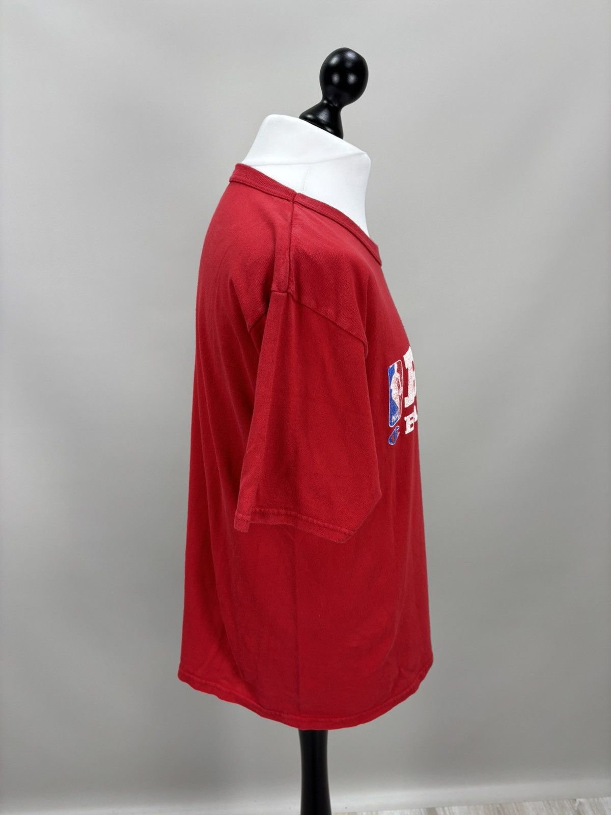 Champion Mens vintage t shirt Champion Chicago Bulls Size M/L Size US M / EU 48-50 / 2 - 4 Thumbnail