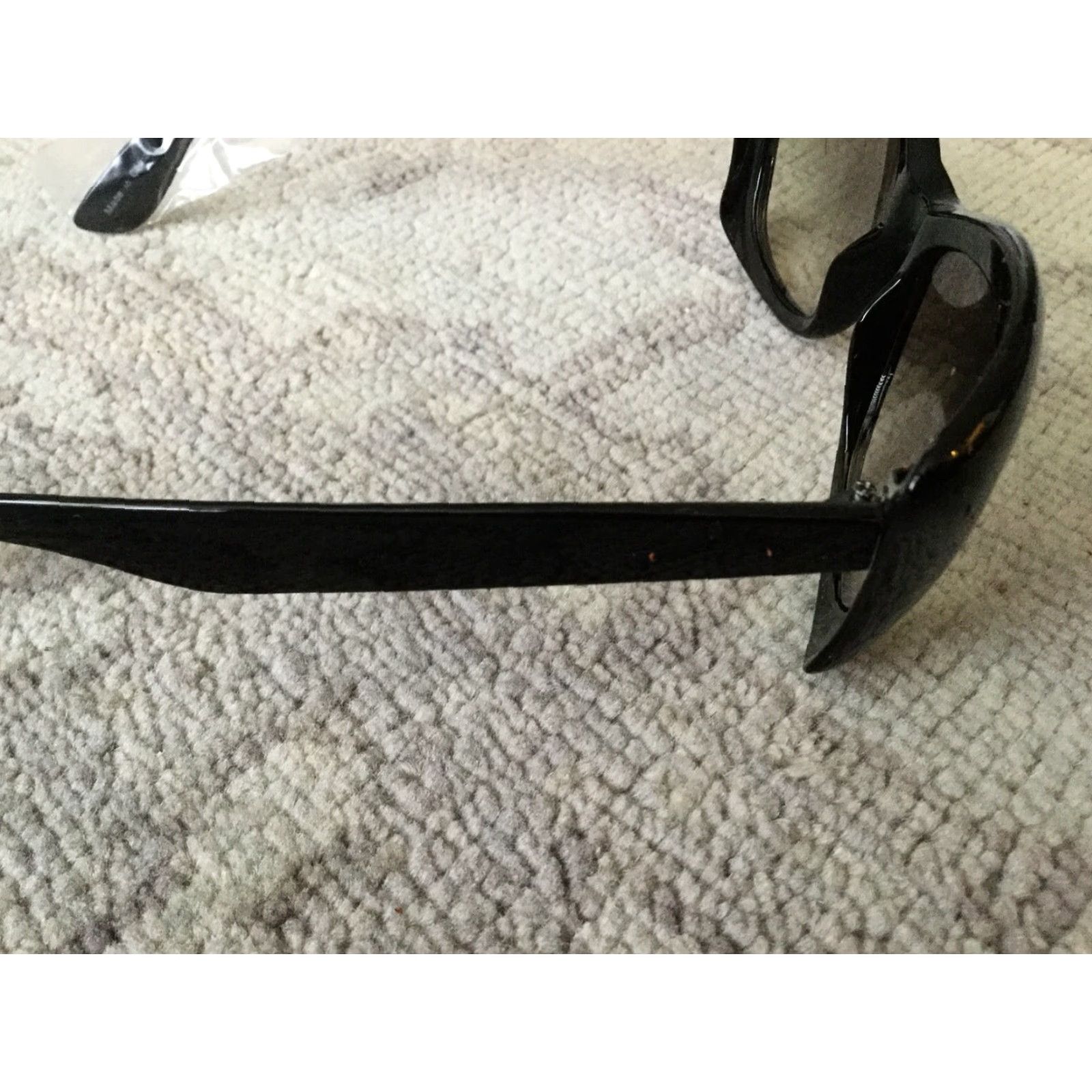 Vintage VINTAGE Women's Black Rectangular Sunglasses Eyewear Shades Unbranded Black accessory Size ONE SIZE - 4 Thumbnail
