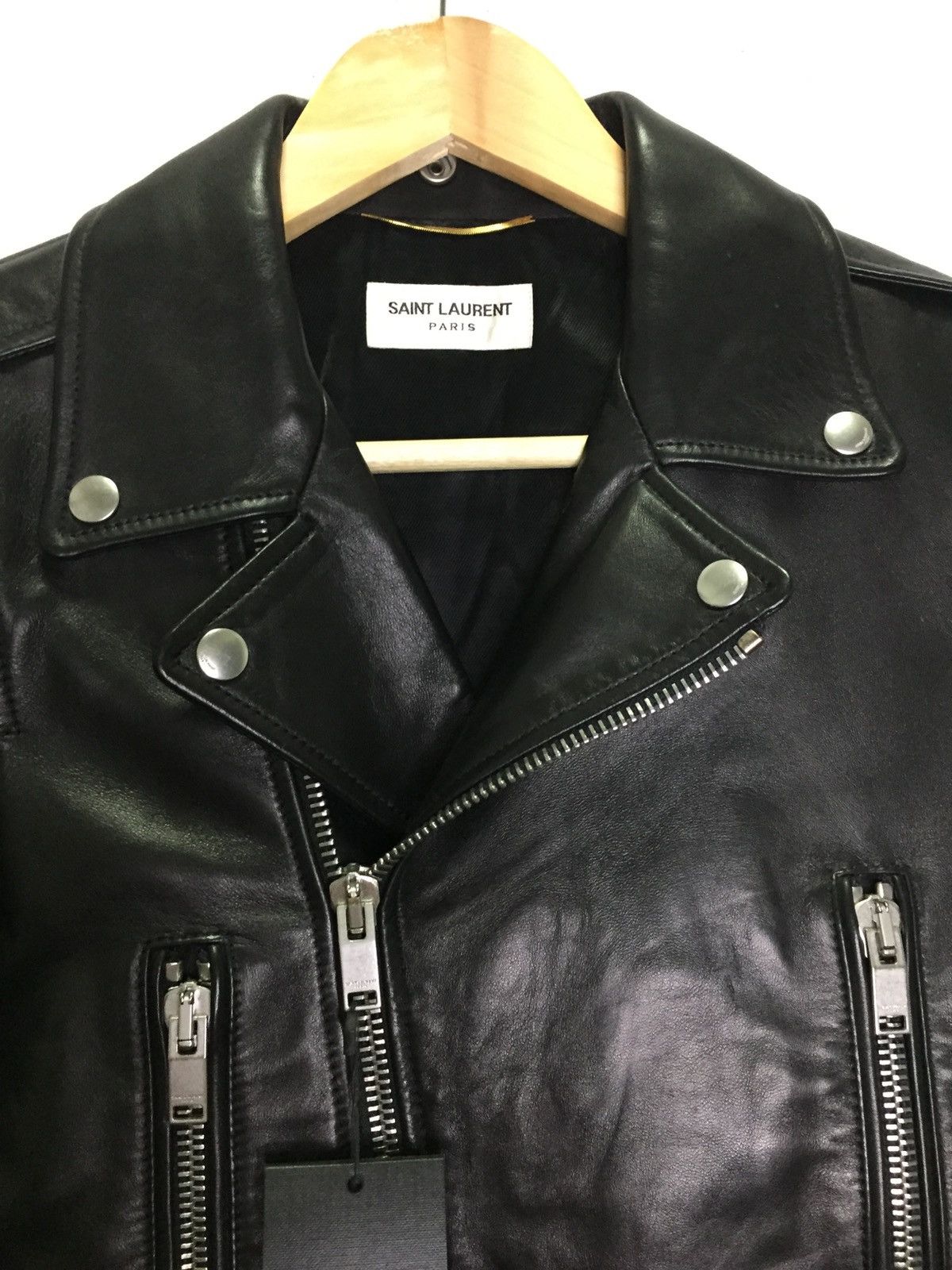 Saint Laurent Paris FW17 Saint Laurent Leather Biker Jacket With YSL Patches Size S / US 4 / IT 40 - 2 Thumbnail