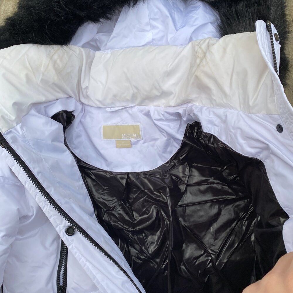 Michael Kors MICHAEL Michael Kors Faux Fur Trim Ciré Parka White Small Size S / US 4 / IT 40 - 9 Thumbnail