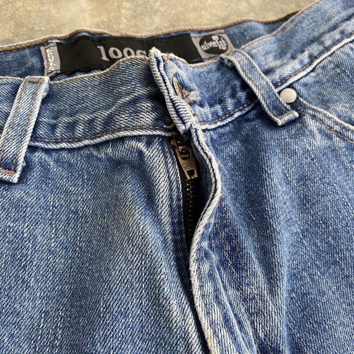 Levi's Vintage 1999 Levis Silvertab Washed Blue Loose Jeans Size US 28 / EU 44 - 9 Thumbnail