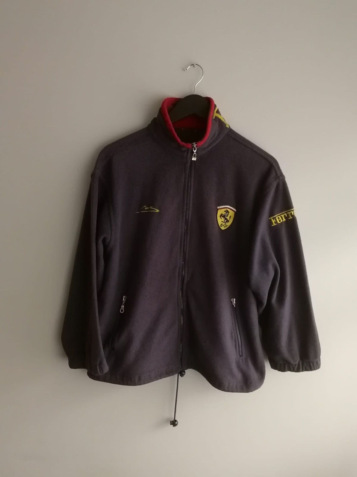 Vintage ferrari polar zip