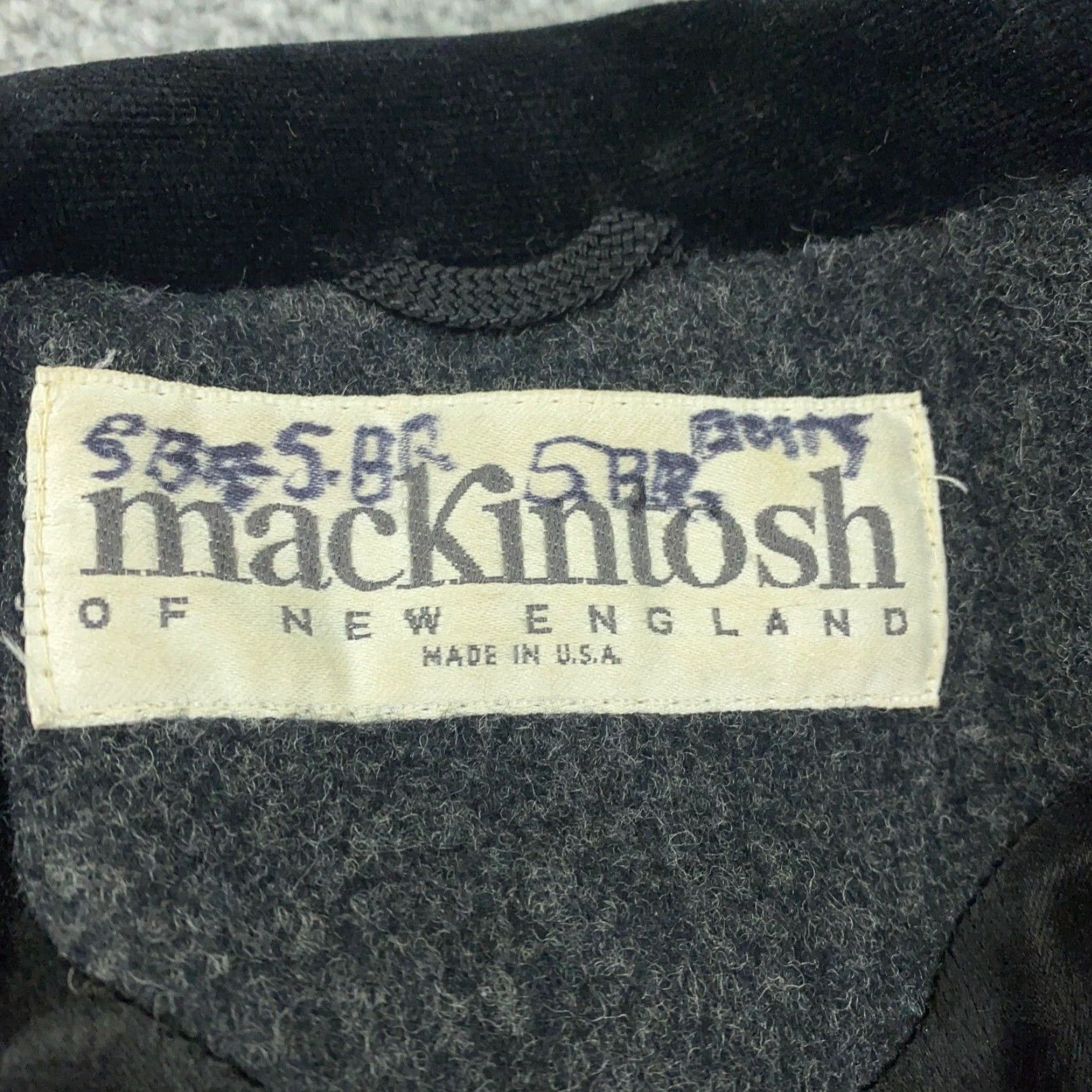 Mackintosh VINTAGE Mackintosh Coat Womens 12 Gray Wool Jacket Lined Velvet Collar Size XL / US 12-14 / IT 48-50 - 5 Thumbnail