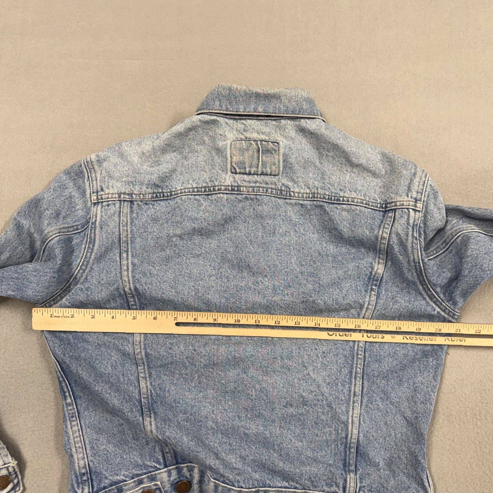 Vintage VINTAGE Calvin Klein Jeans Jacket Mens Small Blue Denim Bomber Made USA Size US 29 - 7 Thumbnail