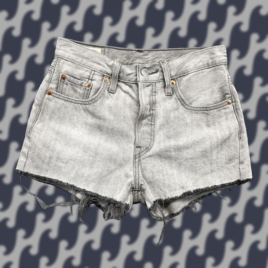 Levi's Levis 501 Cutoff Shorts Womens 25 Gray Denim Button Fly High Rise Frayed Hem 100% Cotton Vintage Style Size 42" / US 20 - 1 Thumbnail