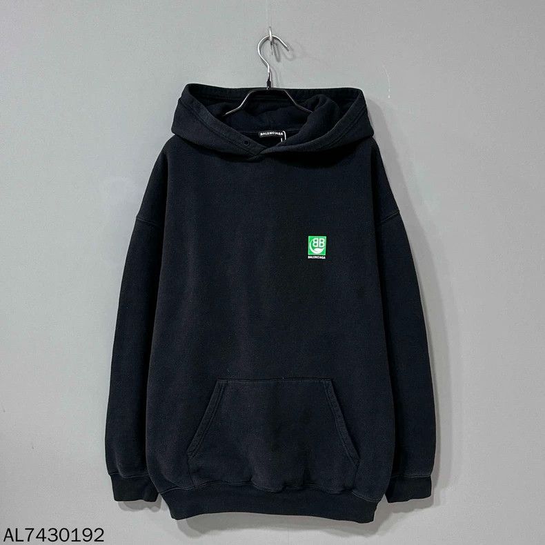 Balenciaga Balenciaga Eco-friendly printed hoodies 2501-Nextarrow Size US XL / EU 56 / 4 - 1 Thumbnail