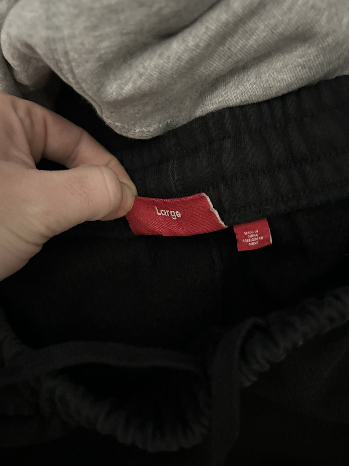 Supreme Supreme The Exorcist Sweatpant Size US 34 / EU 50 - 6 Thumbnail