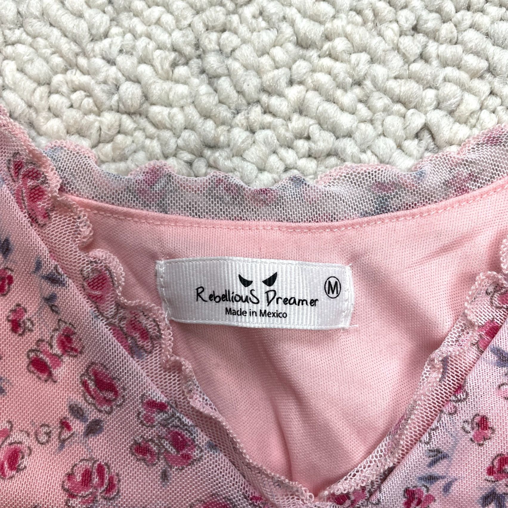 Vintage Rebellious Dreamer Tank Top Girls Juniors Medium Sleeveless Pink Floral V-Neck Size M / US 6-8 / IT 42-44 - 4 Thumbnail