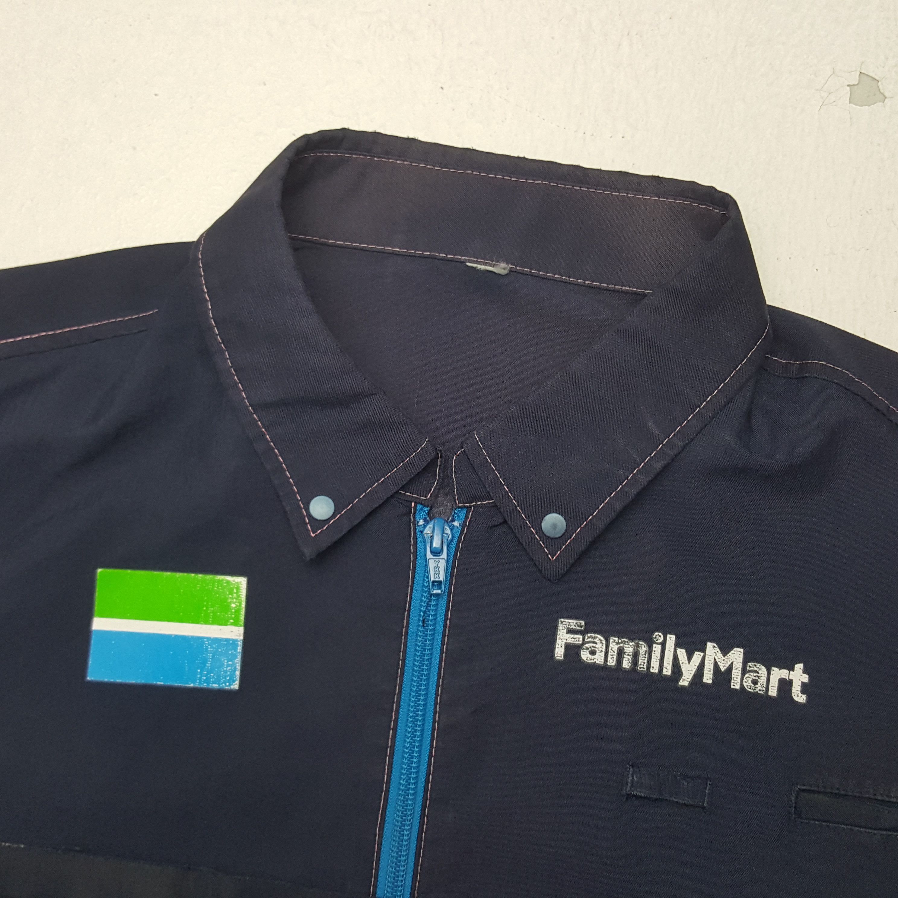 Japanese Brand × Vintage Vintage Family Mart Japanese Brand Uniform Jacket Size US M / EU 48-50 / 2 - 5 Thumbnail
