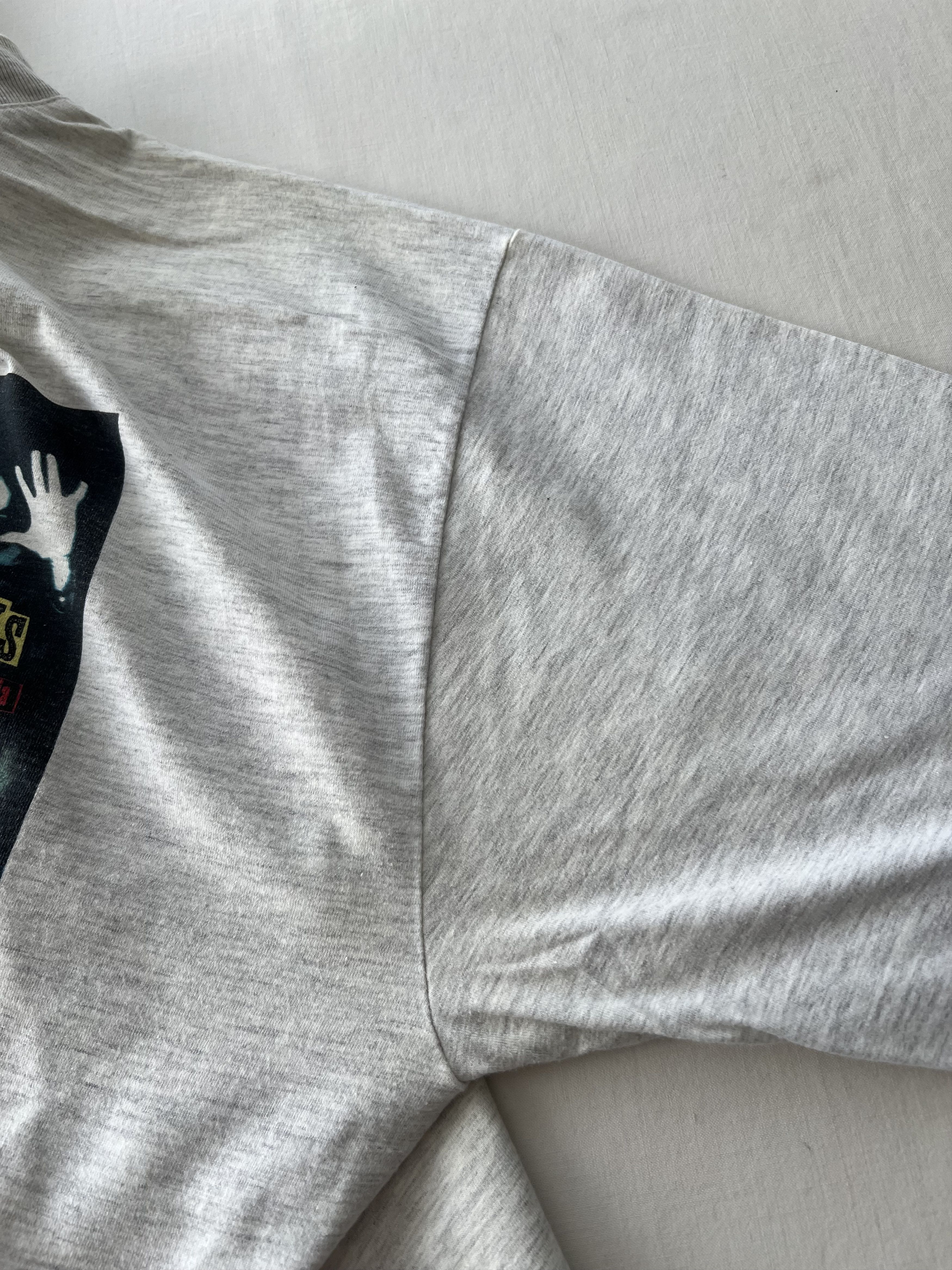 Band Tees Vintage 90s The Kinks Phobia Gray T-shirt Size US L / EU 52-54 / 3 - 8 Thumbnail