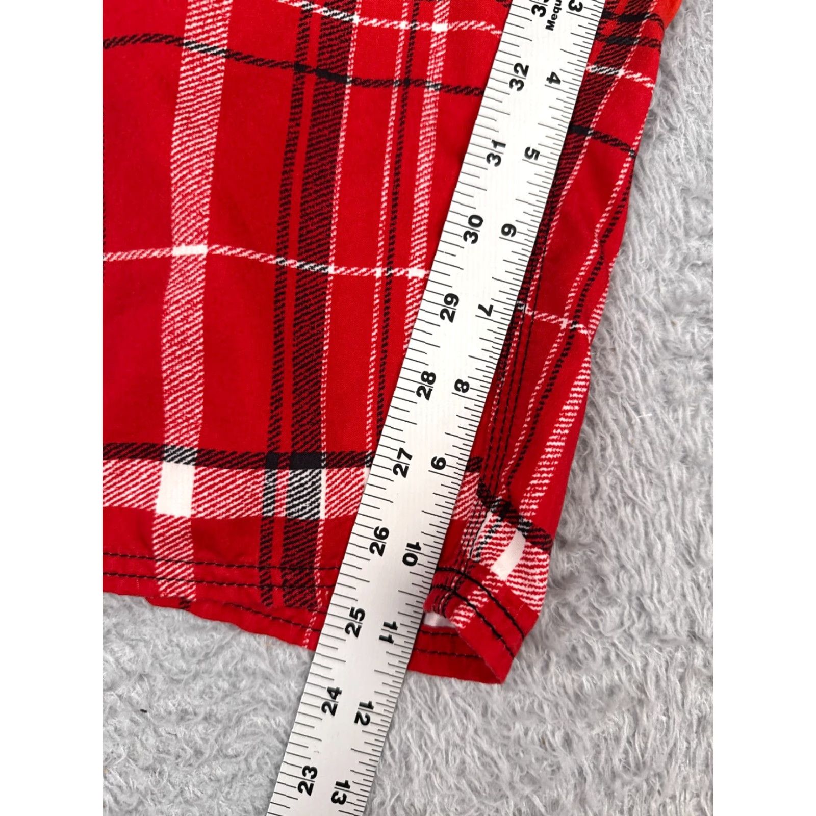 O'Neill VINTAGE: No (not vintage) — O'Neill Swim Trunks Mens 35 Red Green Stripe Board Shorts Polyester 35x11 Size US 35 - 7 Thumbnail