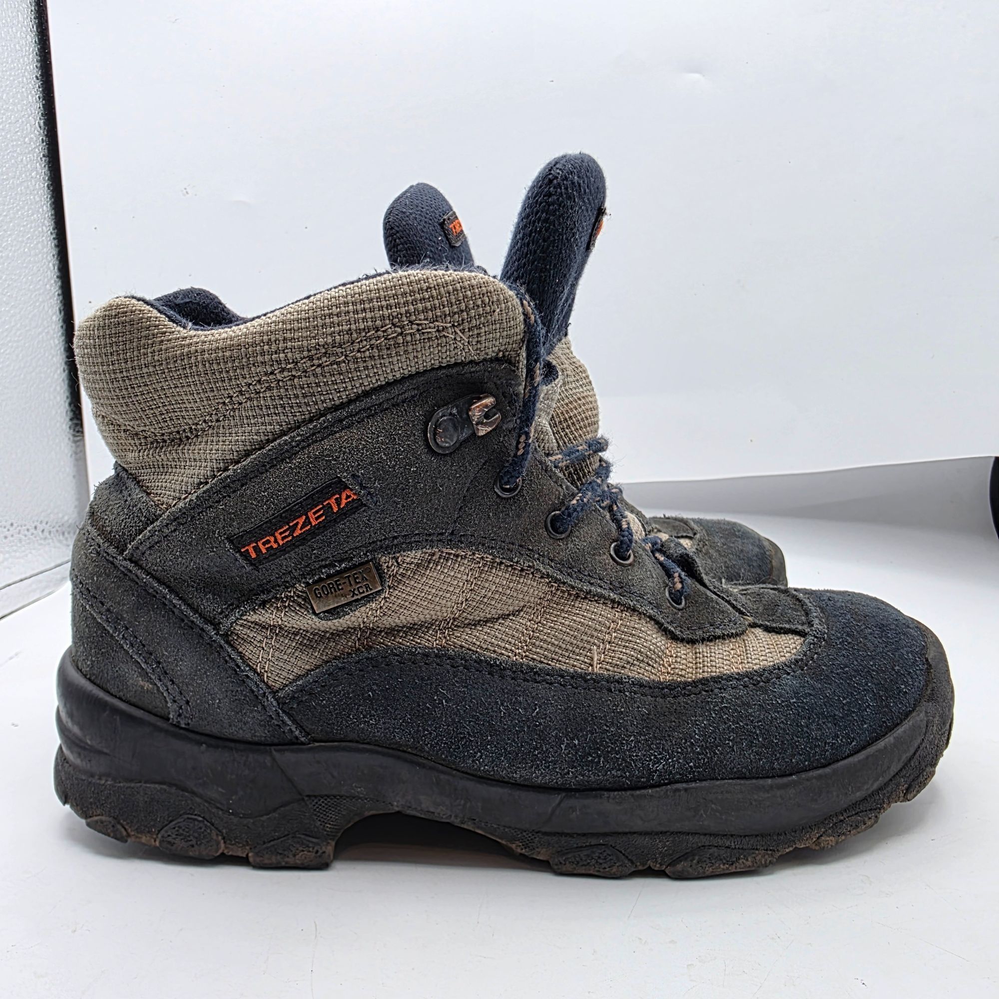 Other Trezeta Gore-Tex Womens Hiking Boots Size 37 Gray Black Wate Size US 7 / IT 37 - 12 Thumbnail
