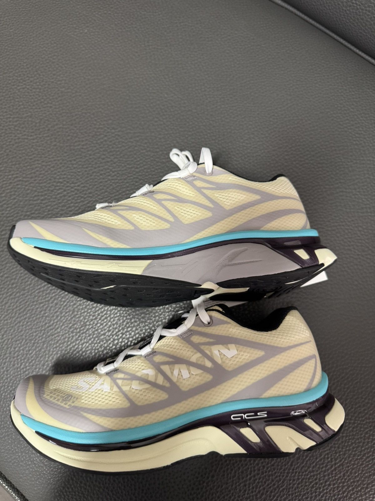 Salomon NIB XT-MM6 Retro Hiking Sneakers Unisex - Beige/Blue, 36 Size US 5 / IT 35 - 2 Thumbnail