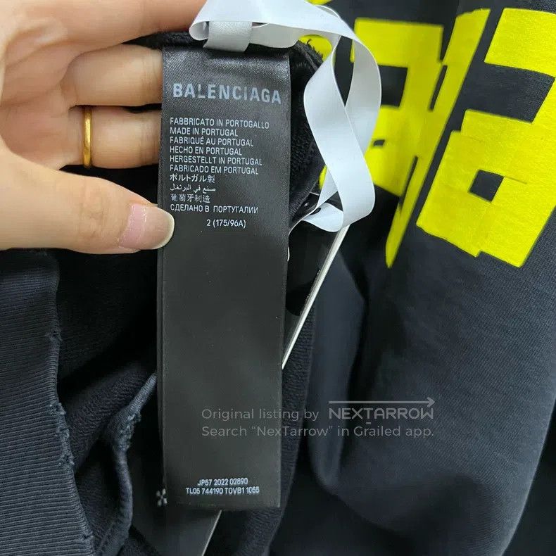 Balenciaga Balenciaga Patchwork Distressed Tape Logo Hoodie Size US M / EU 48-50 / 2 - 3 Thumbnail