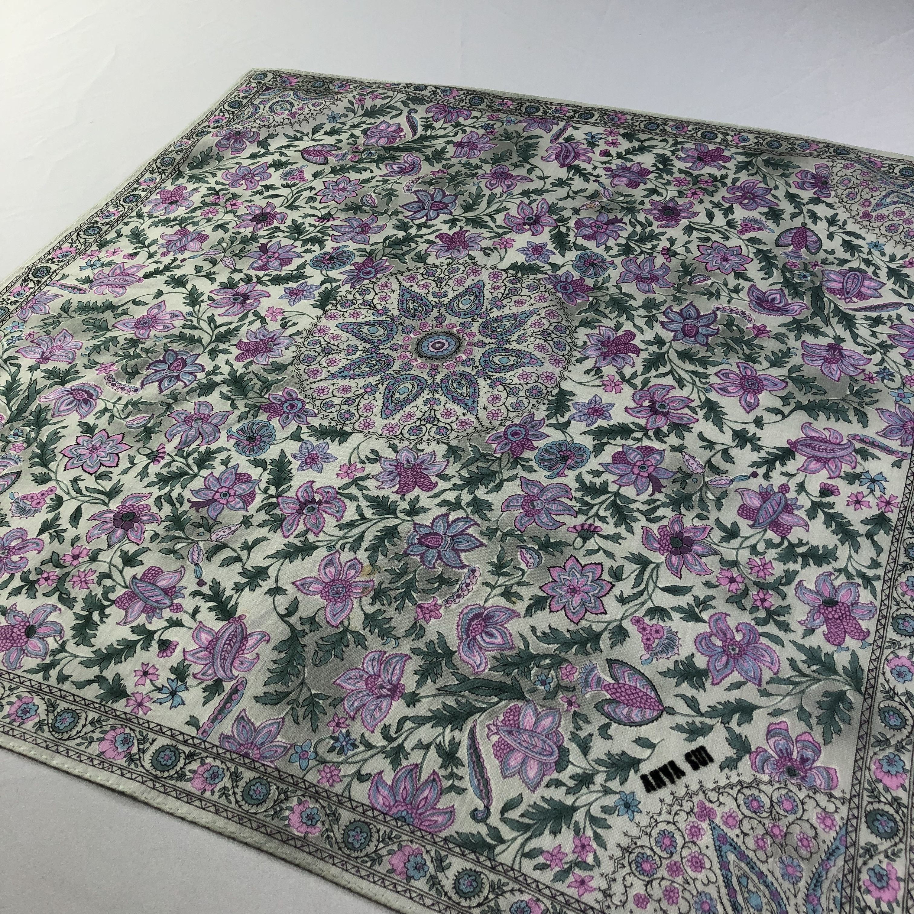 Vintage Anna Sui Handkerchief Neckerchief Bandana H1959 Size ONE SIZE - 3 Thumbnail