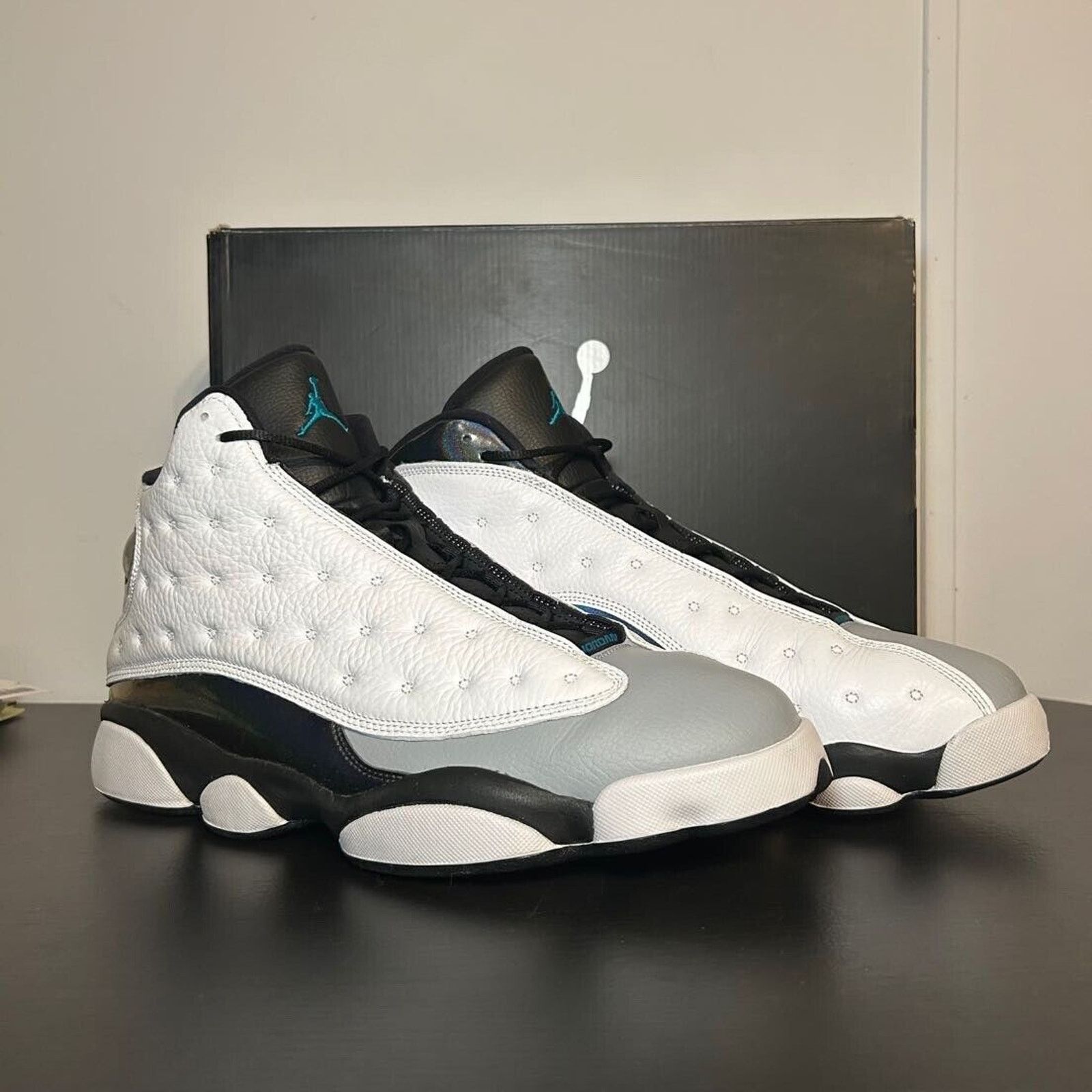 Nike Size 13 - Air Jordan 13 Retro Barons Size US 13 / EU 46 - 1 Thumbnail
