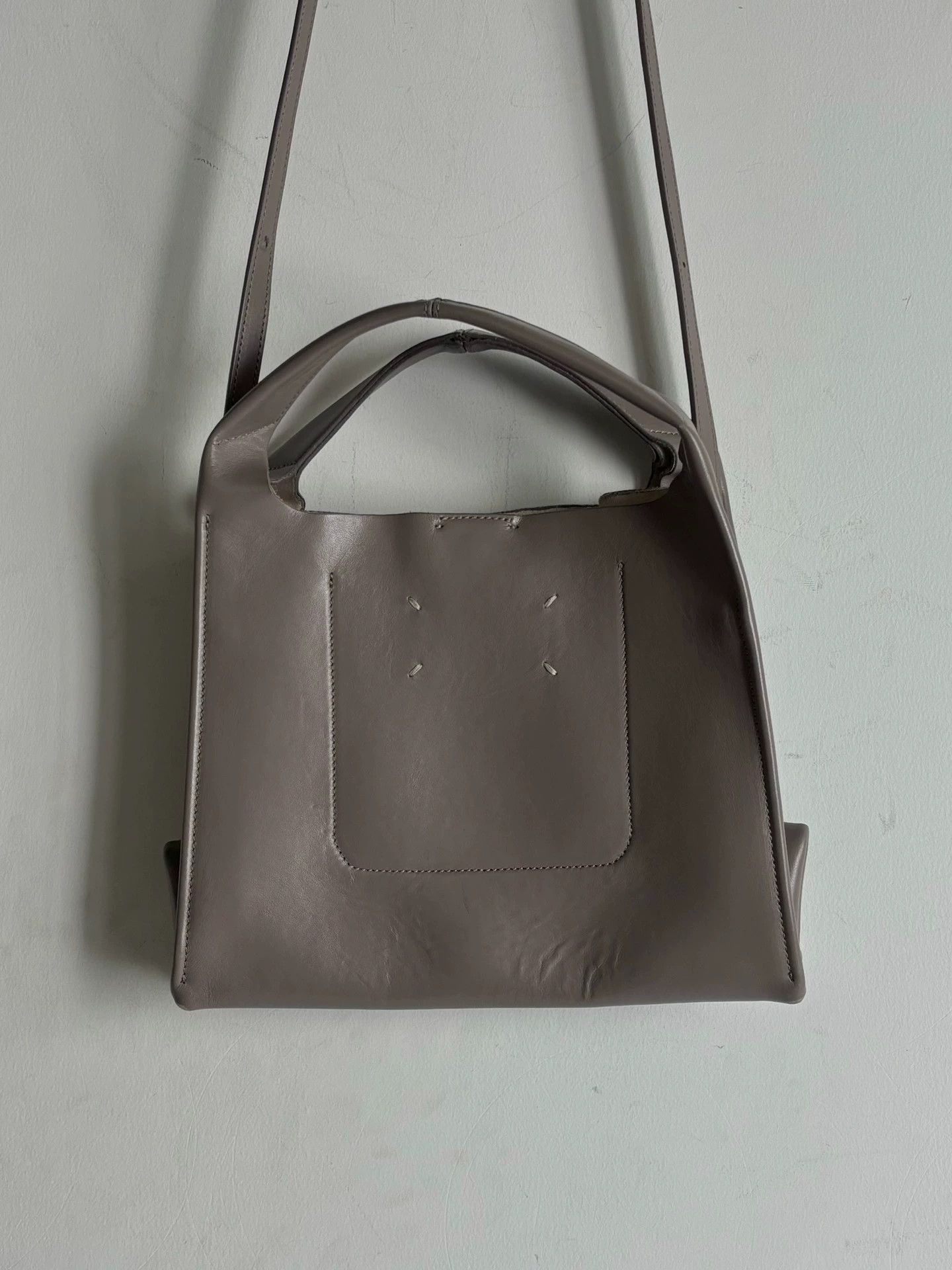 Maison Margiela Maison Margiela FW17 1Piece Elephant Grey Crossbody Bag Size ONE SIZE - 3 Thumbnail