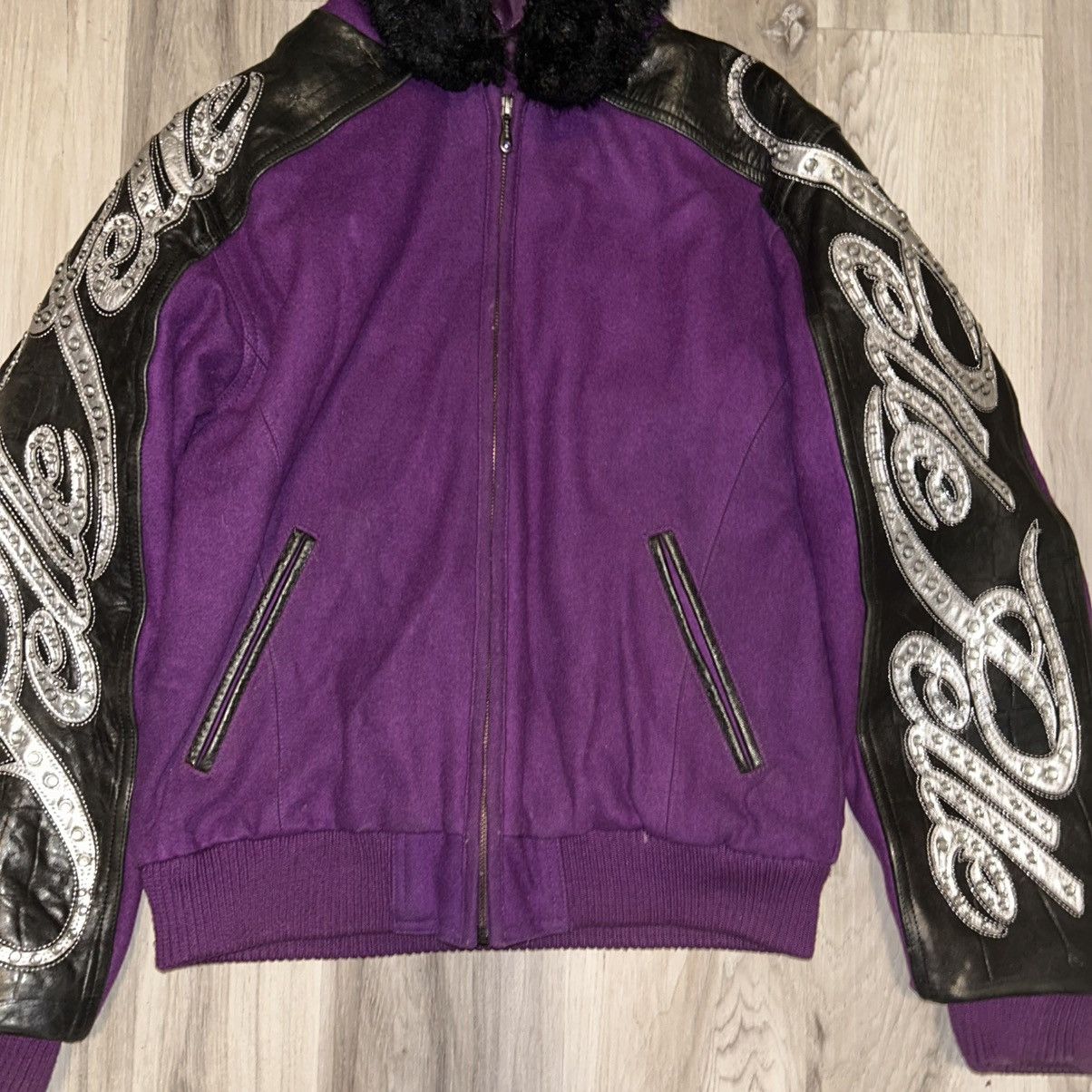 Pelle Pelle Pelle Pelle Y2K Purple bomber coat w/sequins sleeves Size S / US 4 / IT 40 - 2 Thumbnail