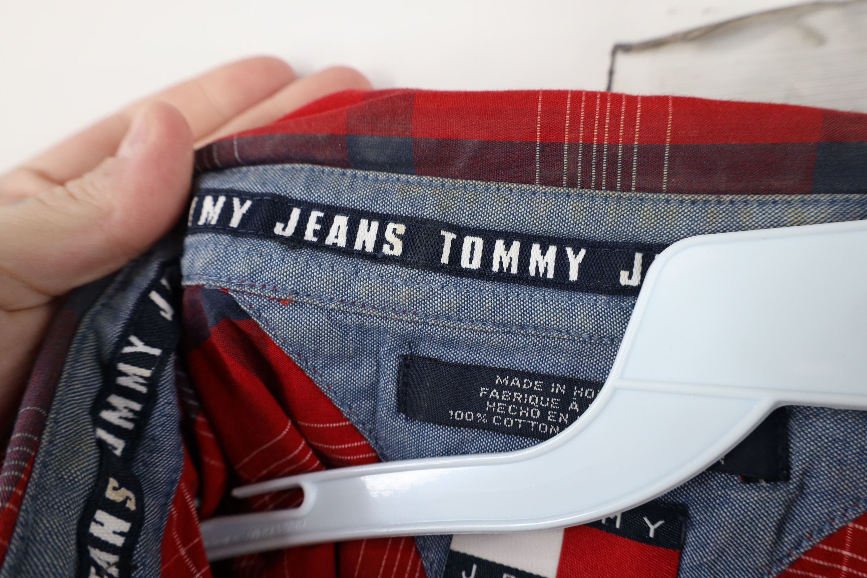 Tommy Hilfiger × Vintage Vintage 90s Tommy Hilfiger Spell Collared Board Button Shirt Size US XL / EU 56 / 4 - 9 Thumbnail